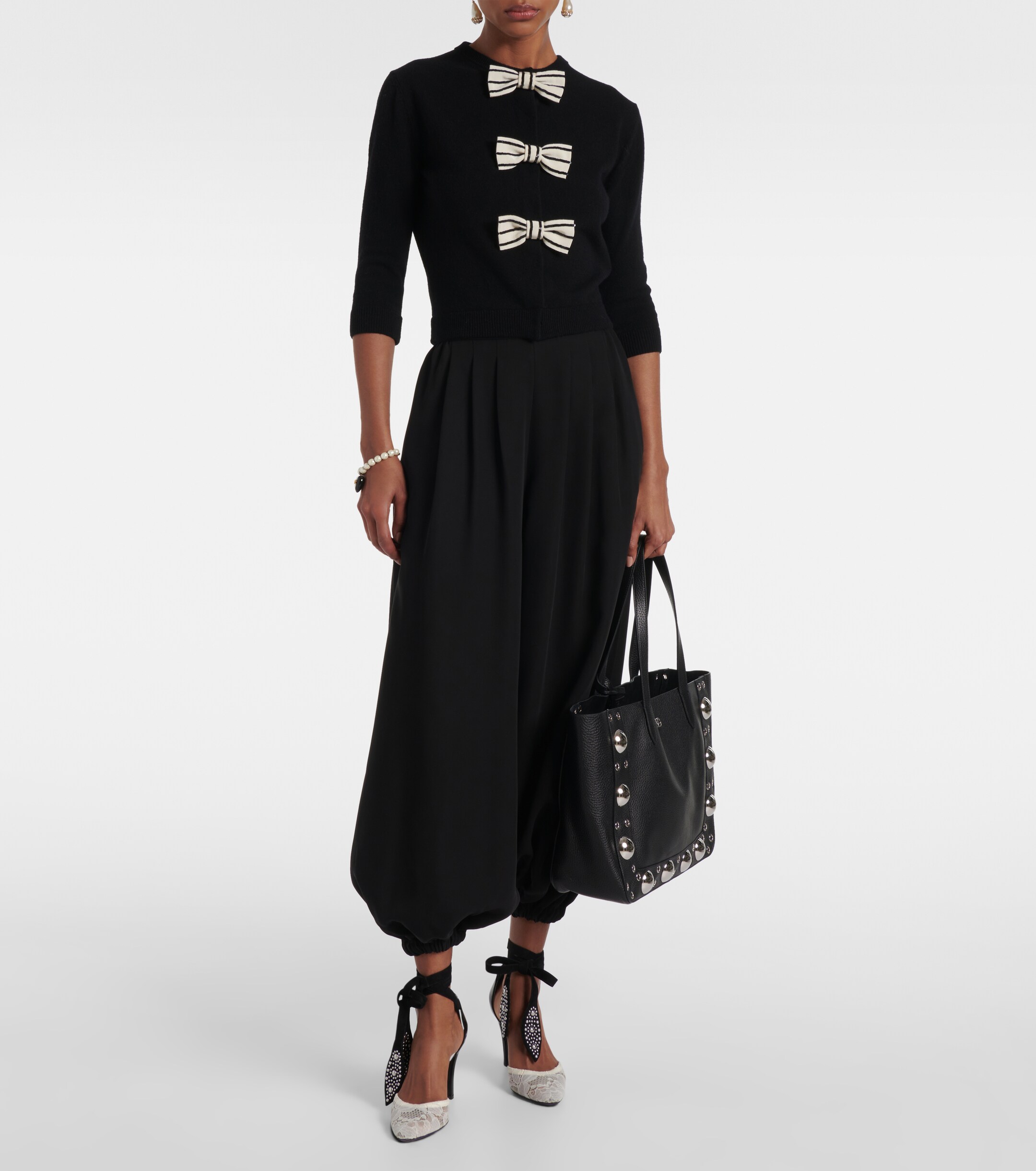 Valentino Garavani Nellcôte Medium studded leather shopper thumbnail