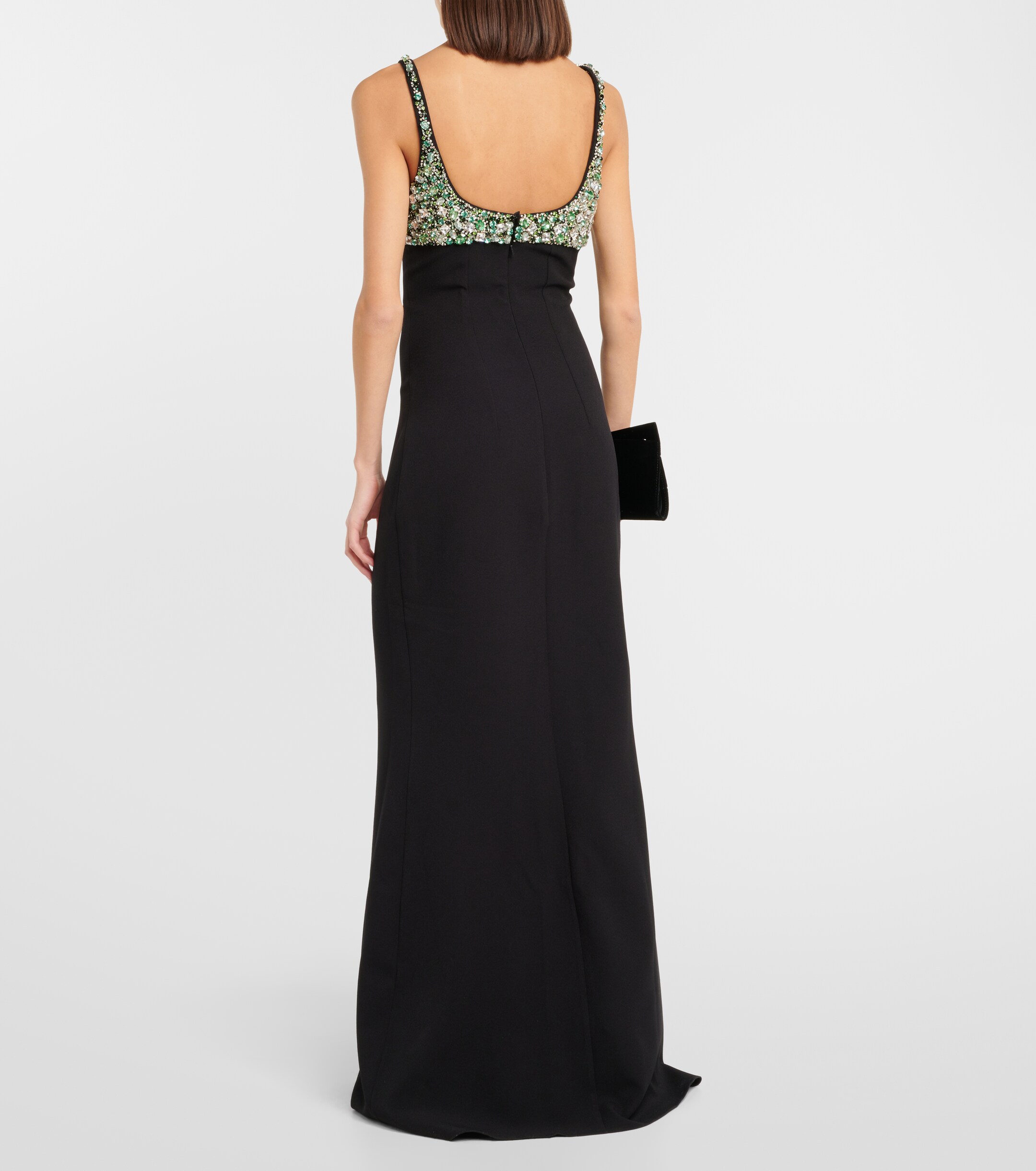 Safiyaa Beatriz embellished gown