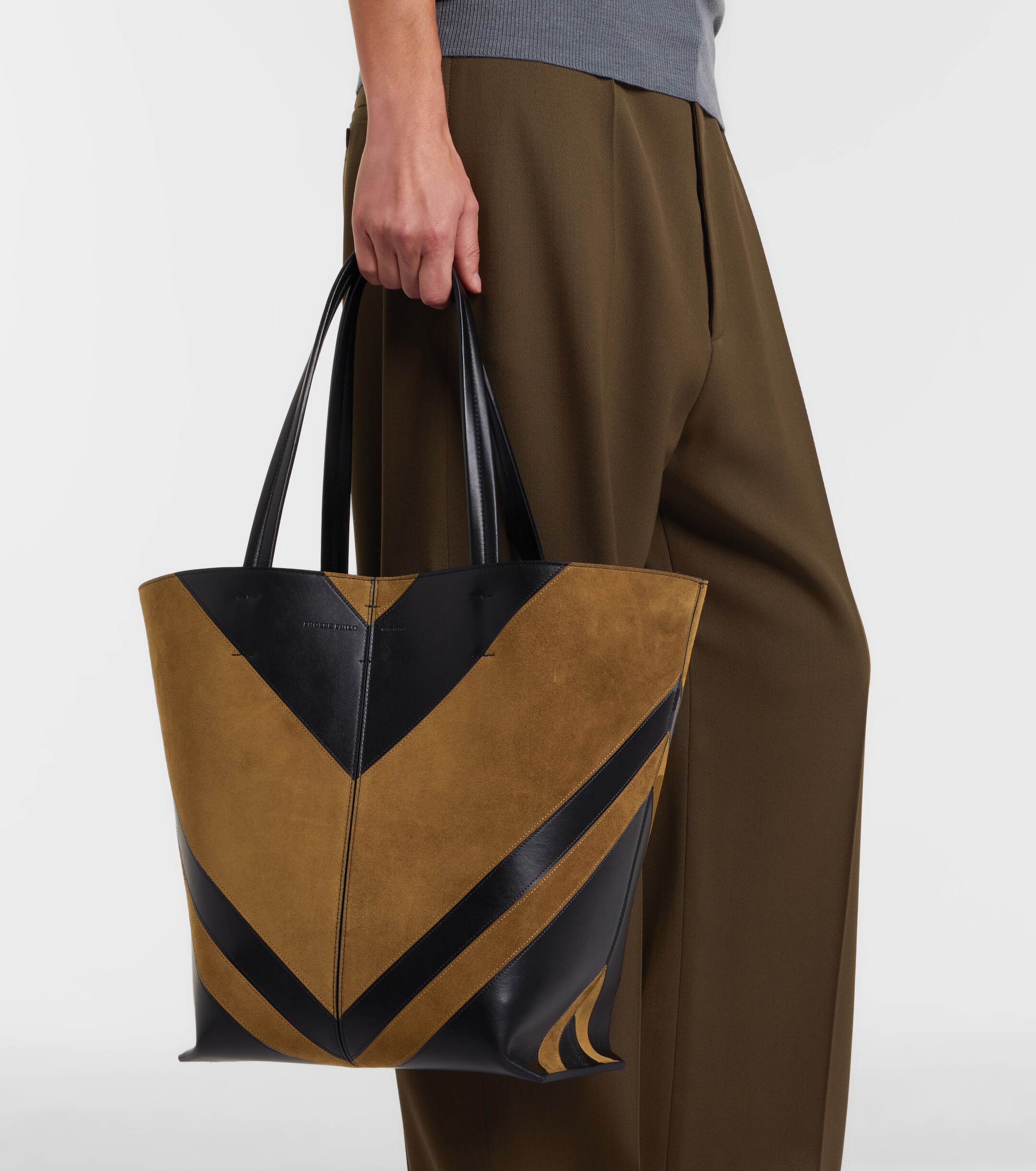 PHOEBE PHILO Pot Cabas suede and leather tote bag thumbnail