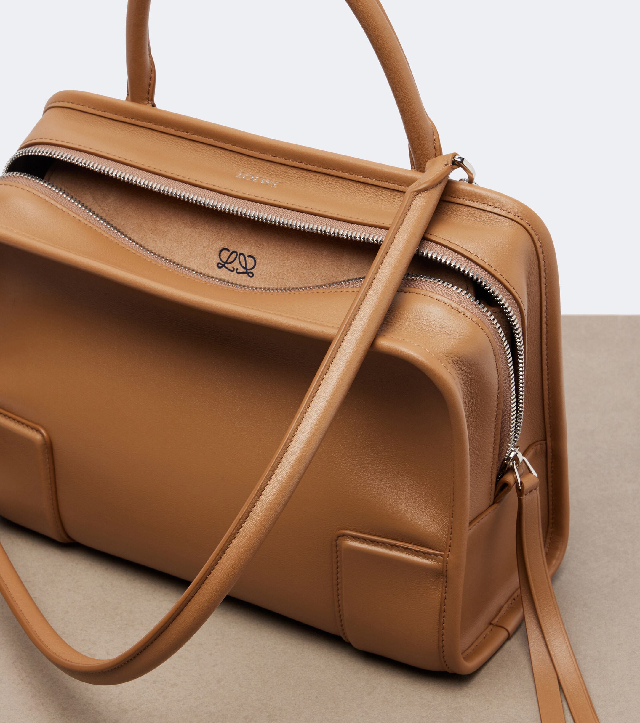 Loewe Amazona 180 Medium leather top-handle bag