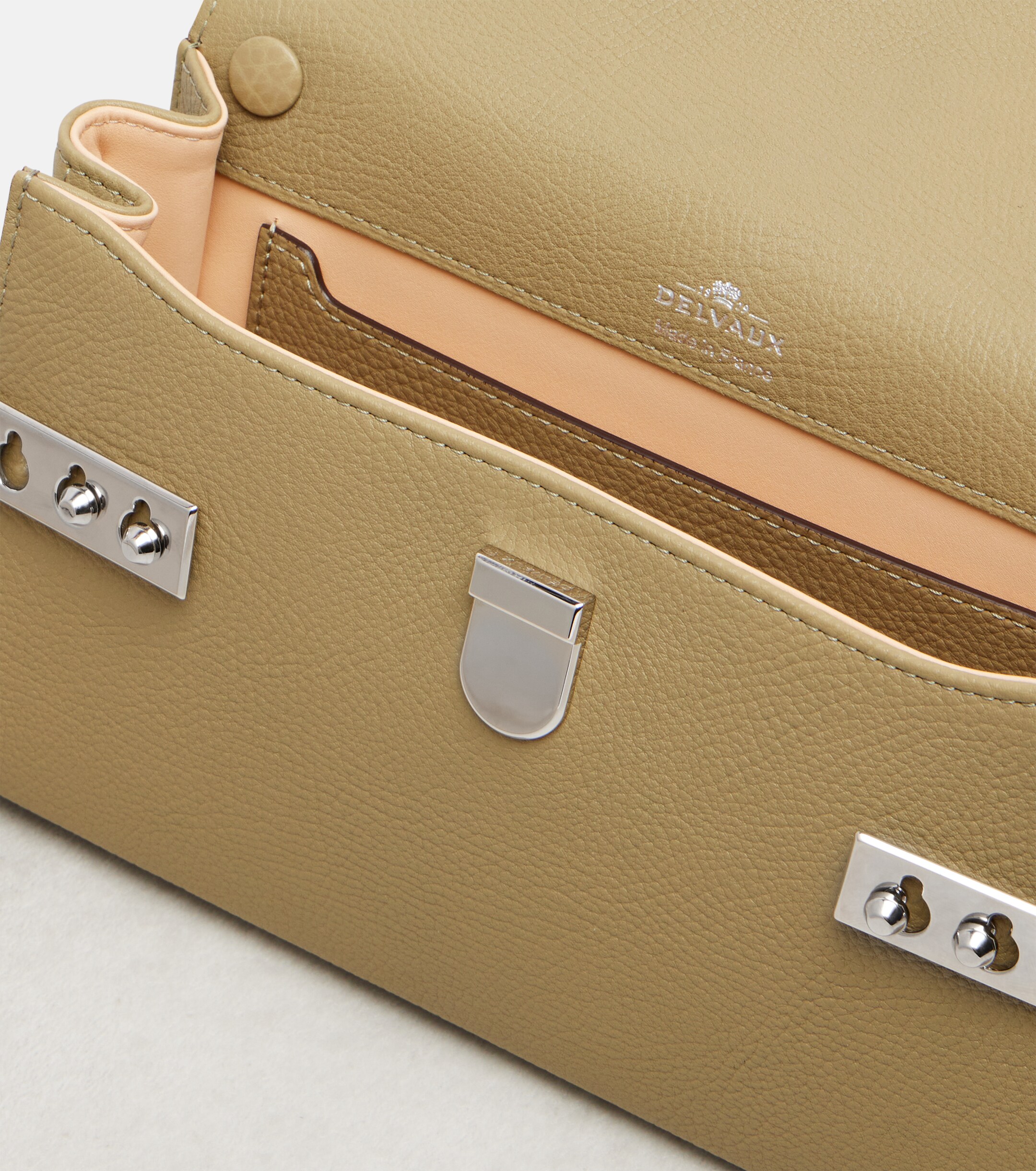 Delvaux Tempête City Small leather crossbody bag thumbnail