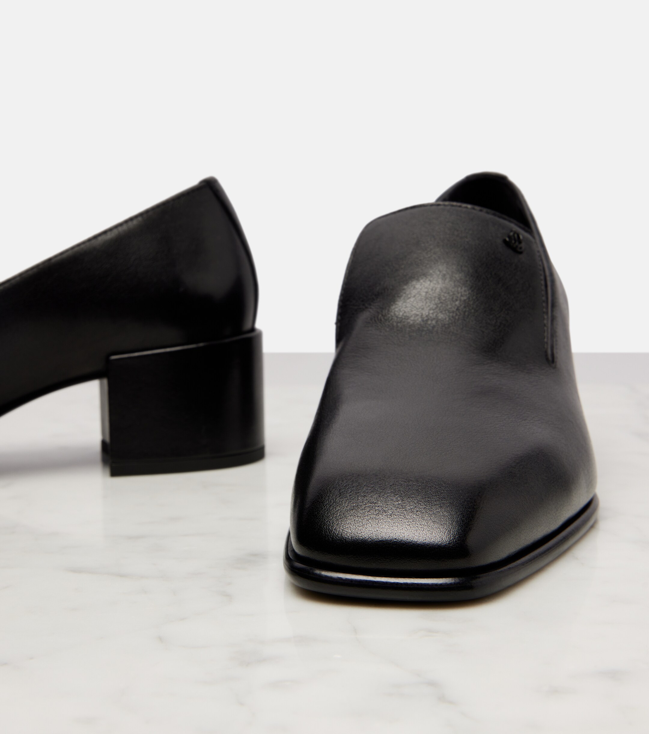 JIMMY CHOO Jimmy Choo Eliot Slipper 45 leather pumps