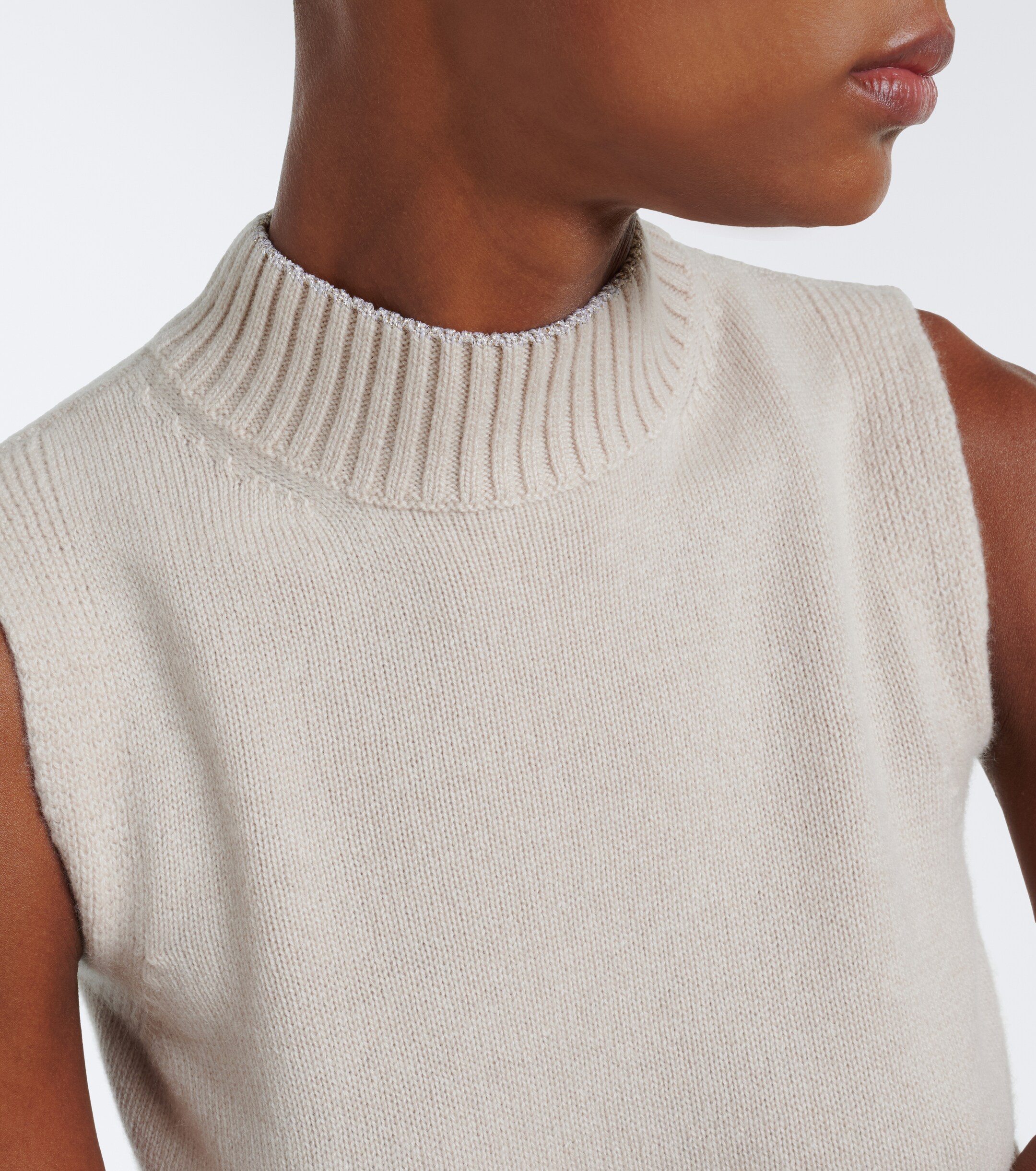 Eleventy Eleventy Cashmere top