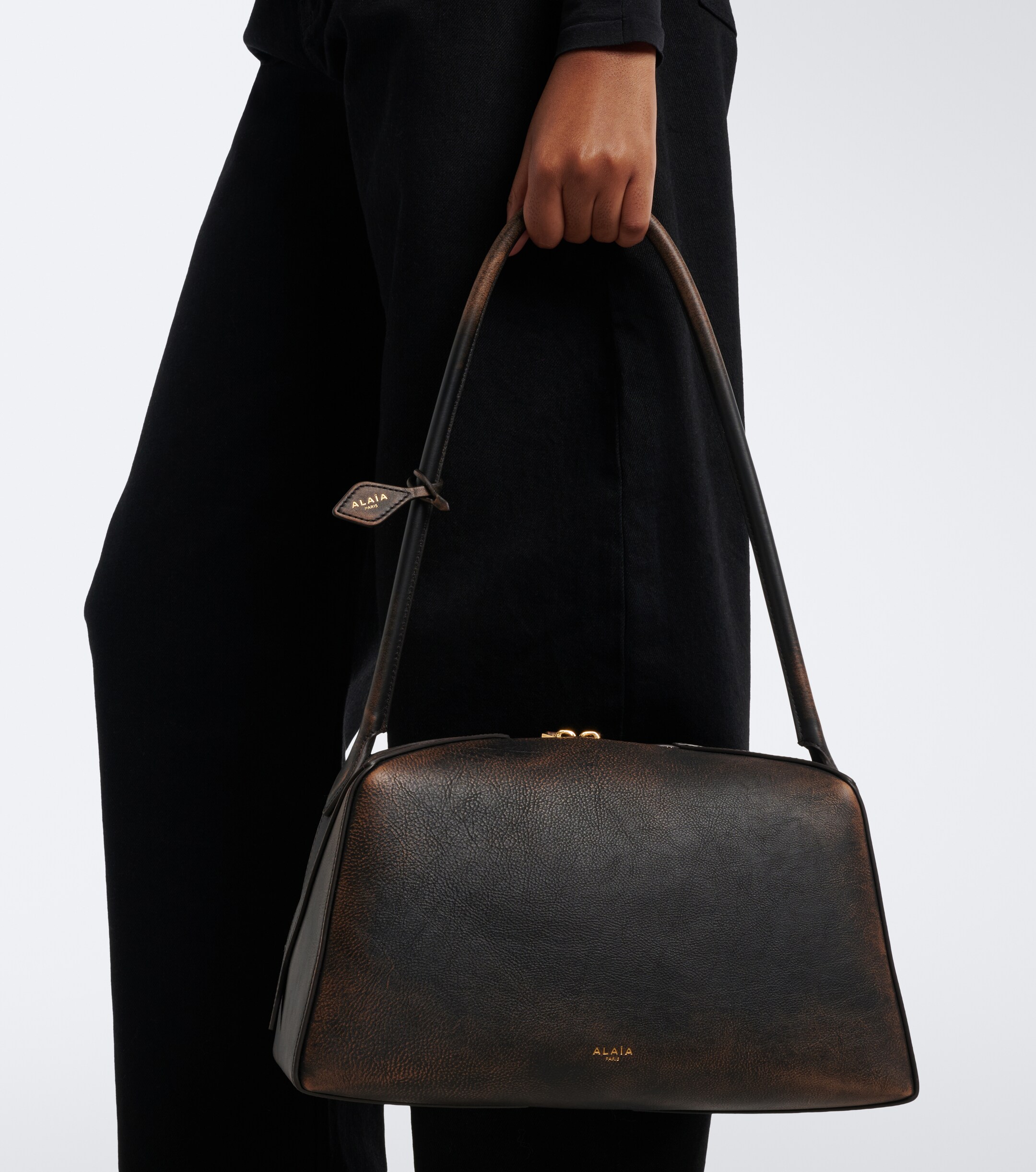 Alaïa Le Bouledogue leather shoulder bag