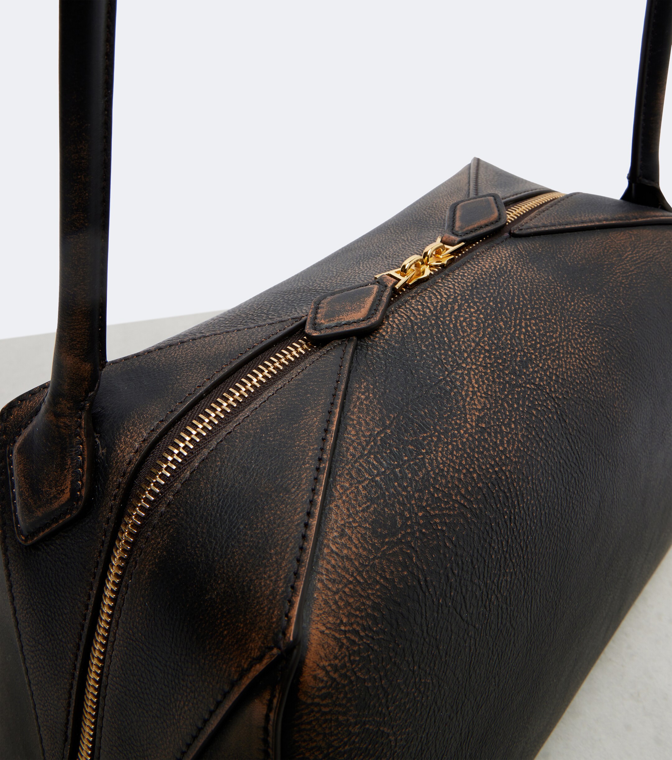 Alaïa Le Bouledogue leather shoulder bag