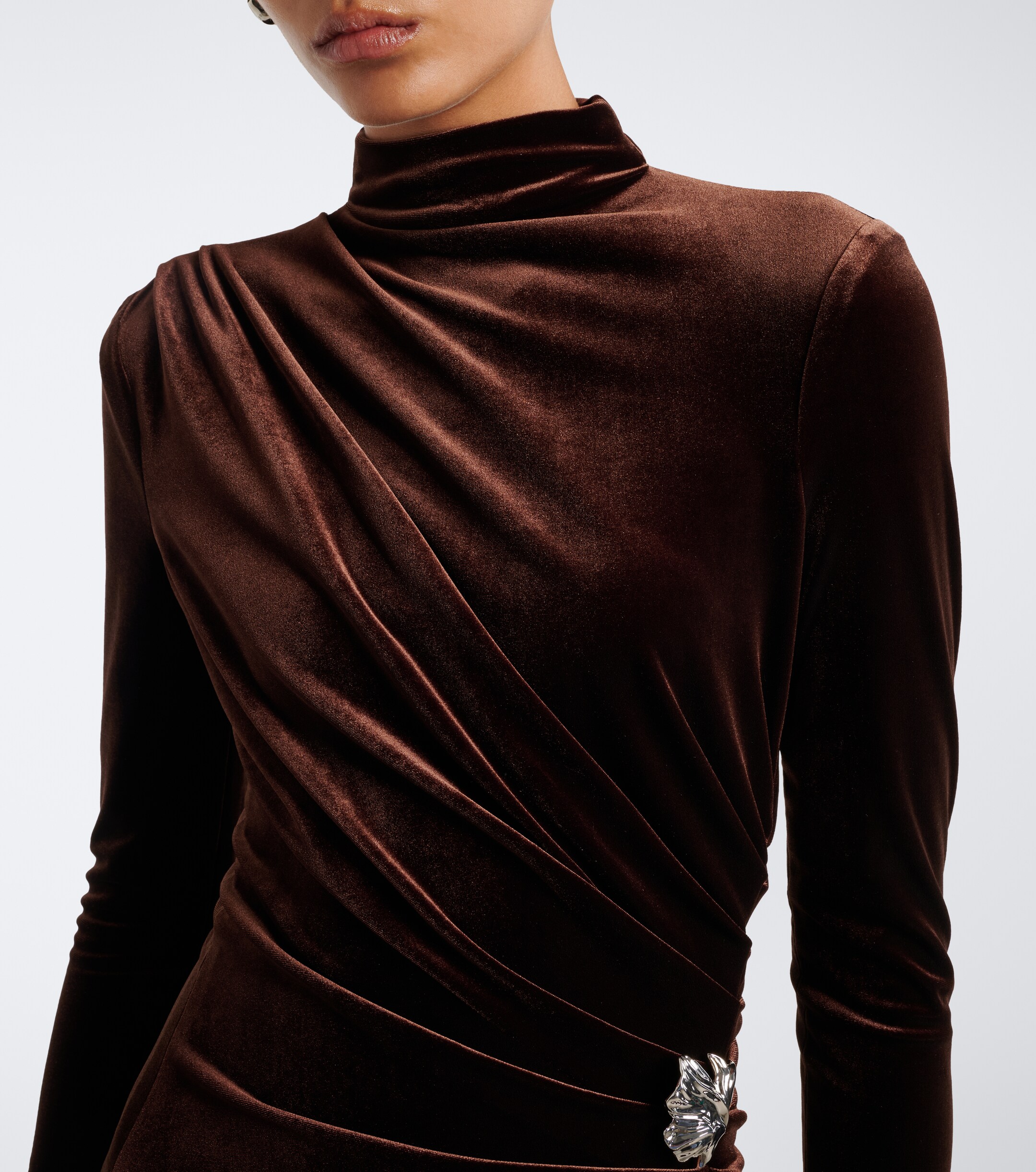 Monique Lhuillier Monique Lhuillier Draped embellished velvet gown