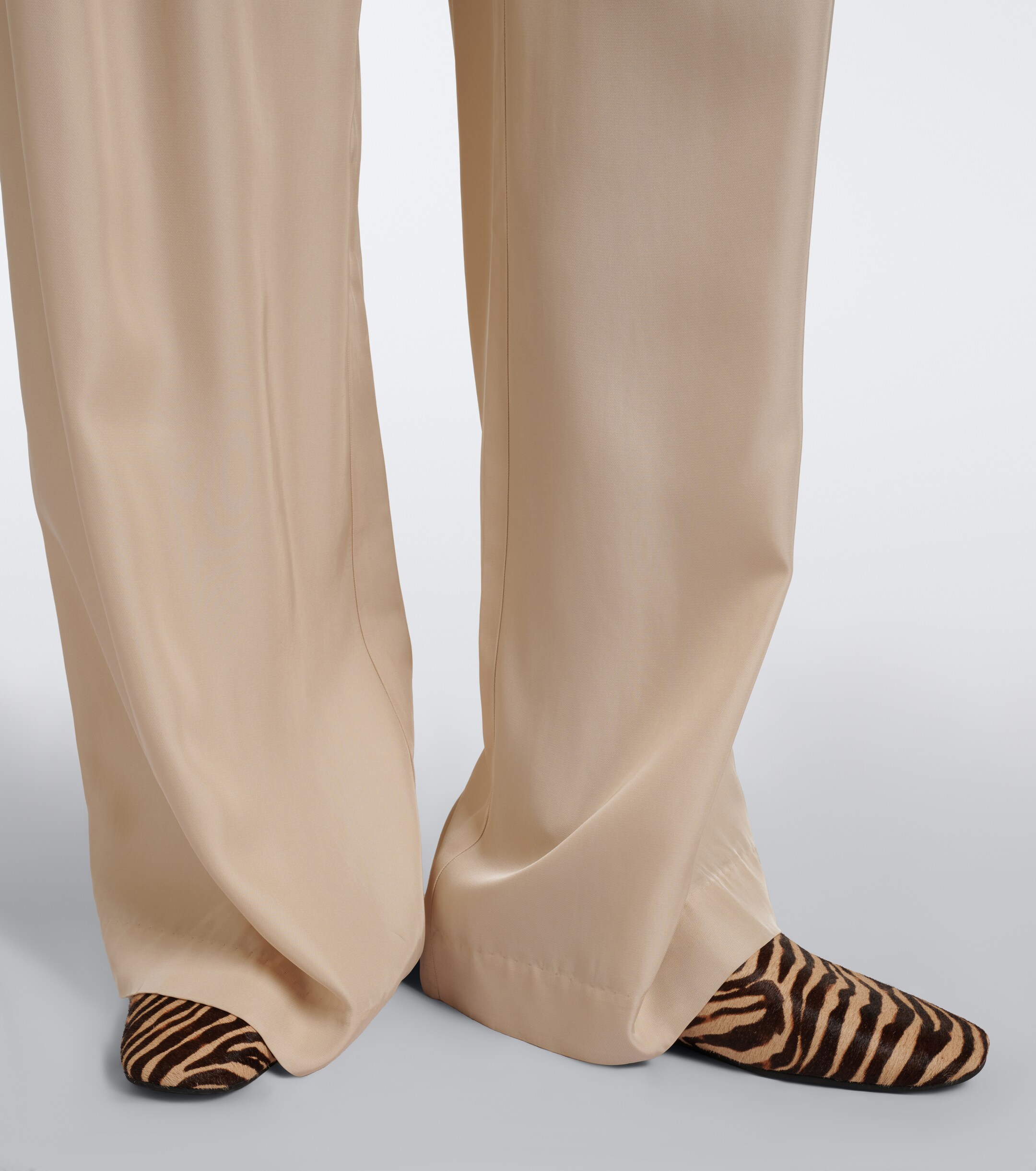 Veronica Beard Veronica Beard Narcisa zebra-print calf hair mules
