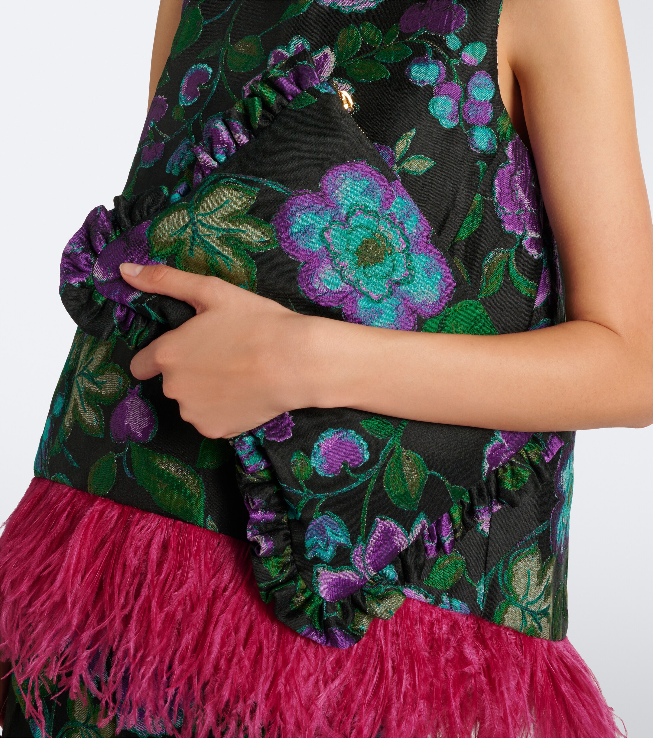La DoubleJ La DoubleJ Floral ruffled jacquard pouch