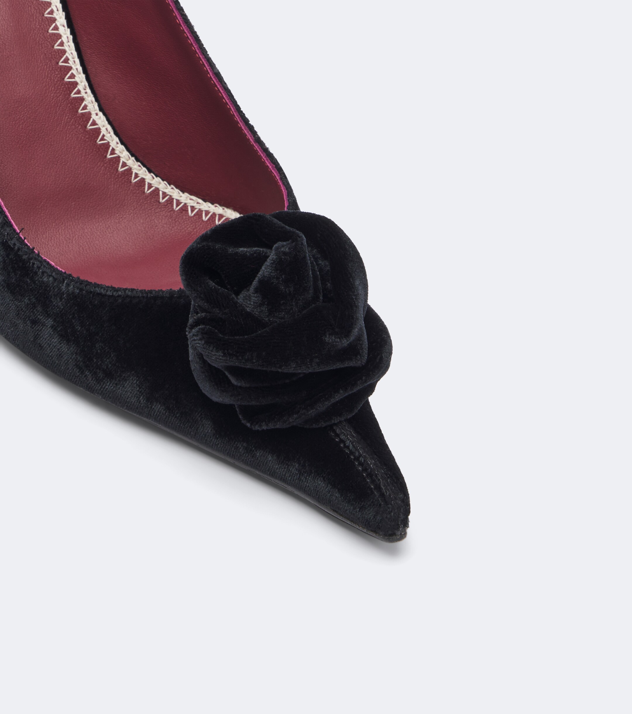 Magda Butrym Magda Butrym Floral-appliqué velvet slingback pumps