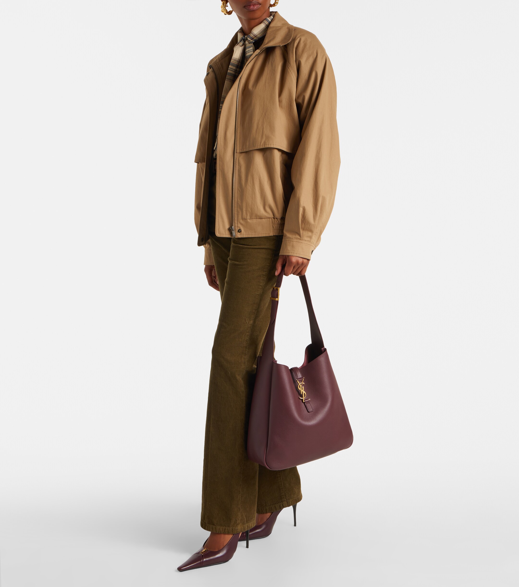 Saint Laurent Le 5 à 7 Large leather shoulder bag