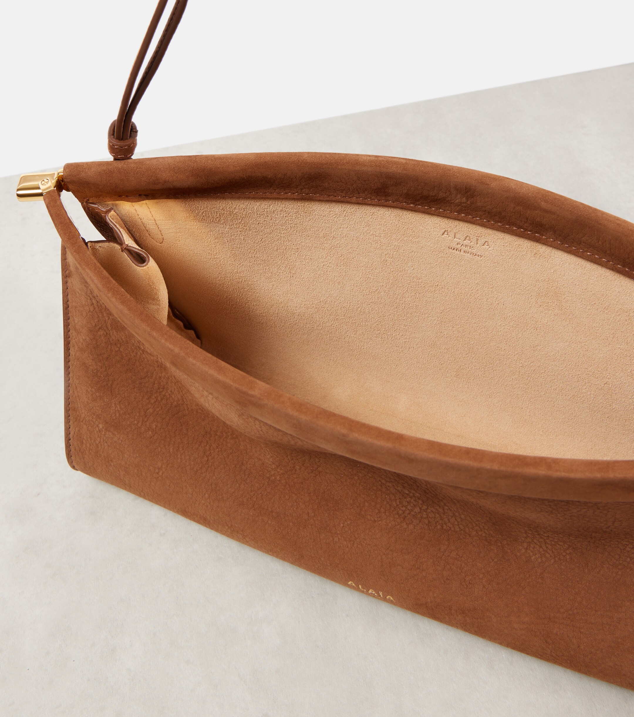 Alaïa Le Click East West Medium leather shoulder bag