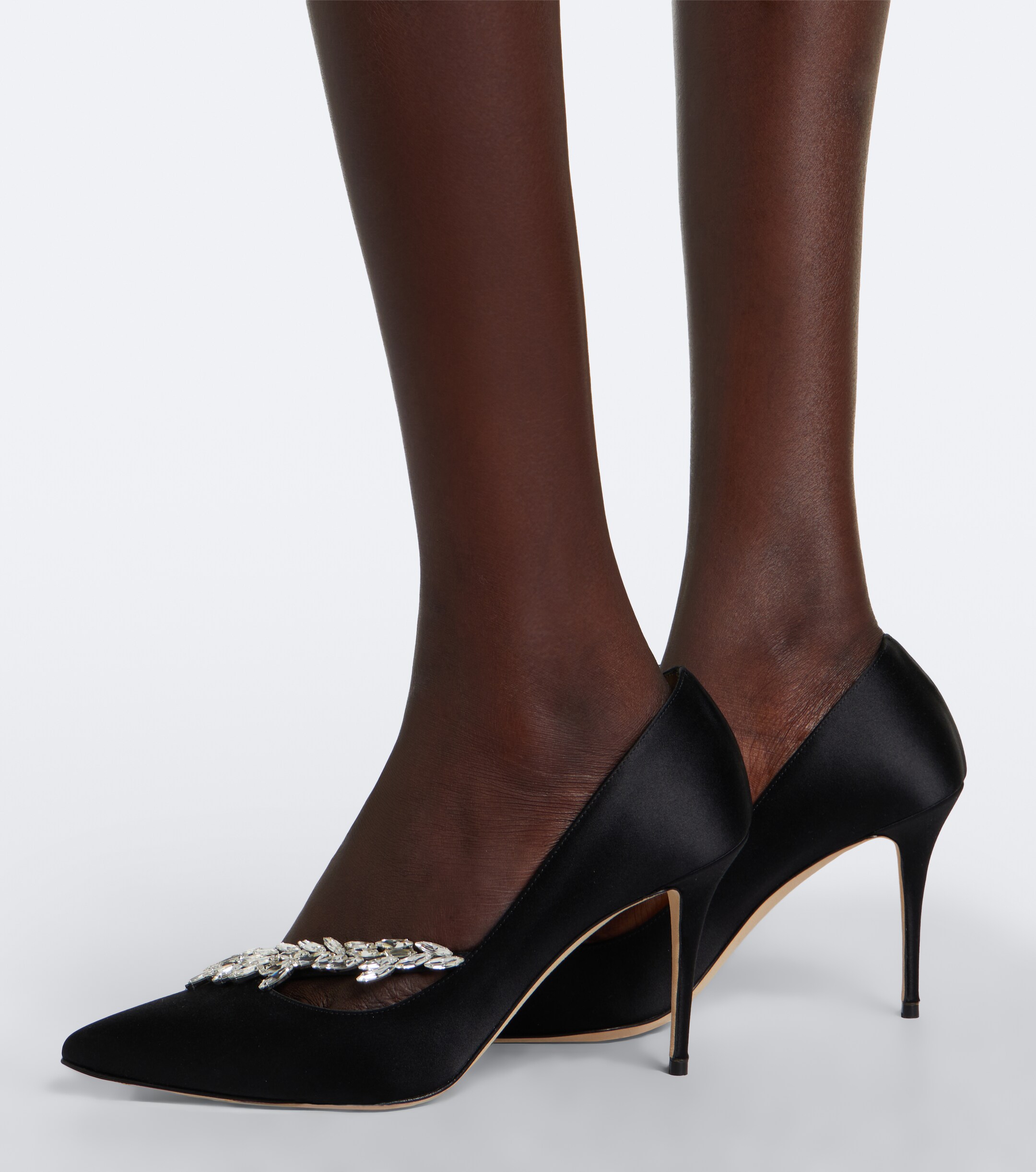 MANOLO BLAHNIK Manolo Blahnik Nadira embellished satin pumps