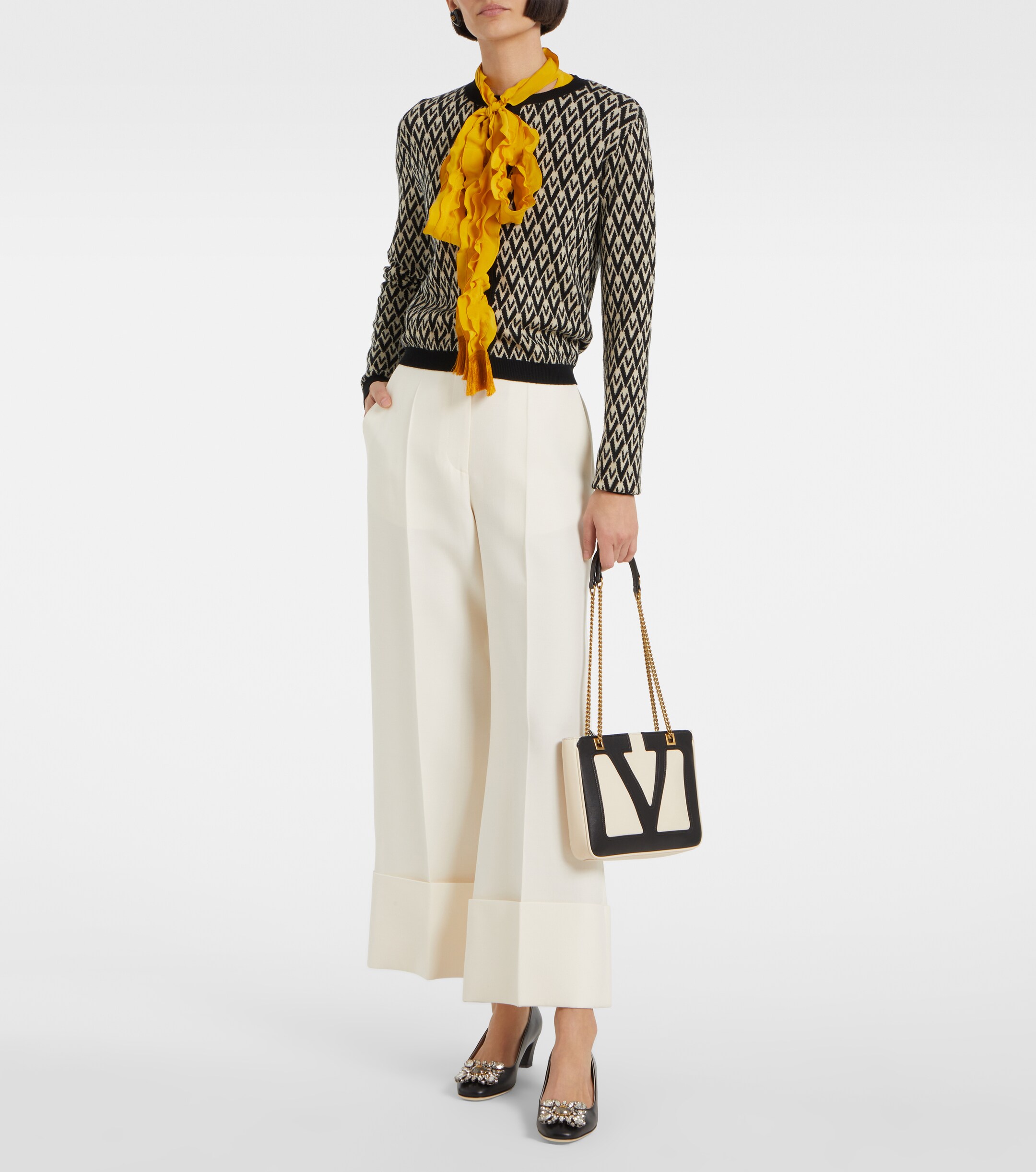 Valentino Garavani Viva Superstar Small leather tote bag thumbnail