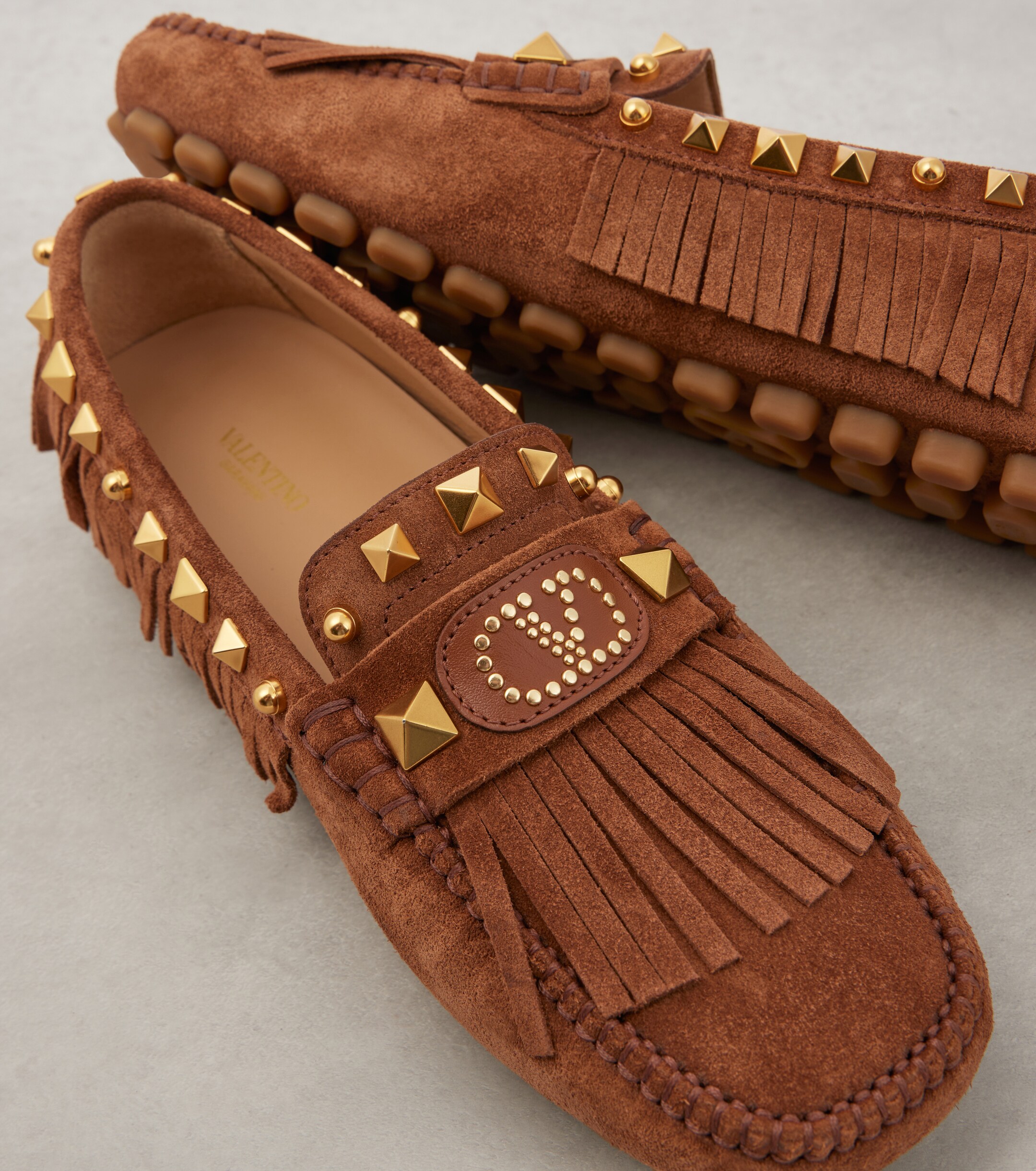 Valentino Garavani - Plaster Caster VLogo suede driving 