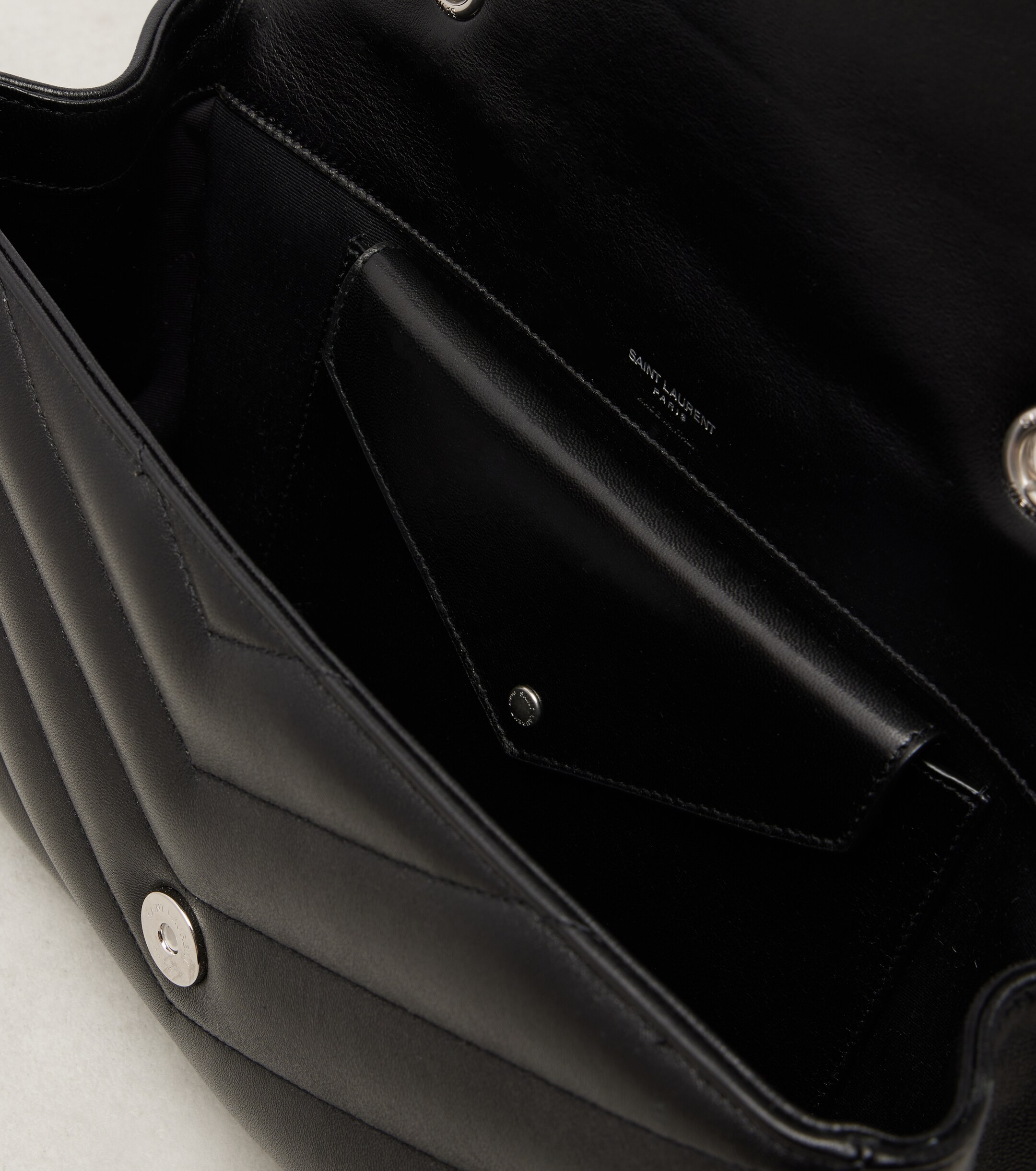 Saint Laurent Loulou Medium leather shoulder bag