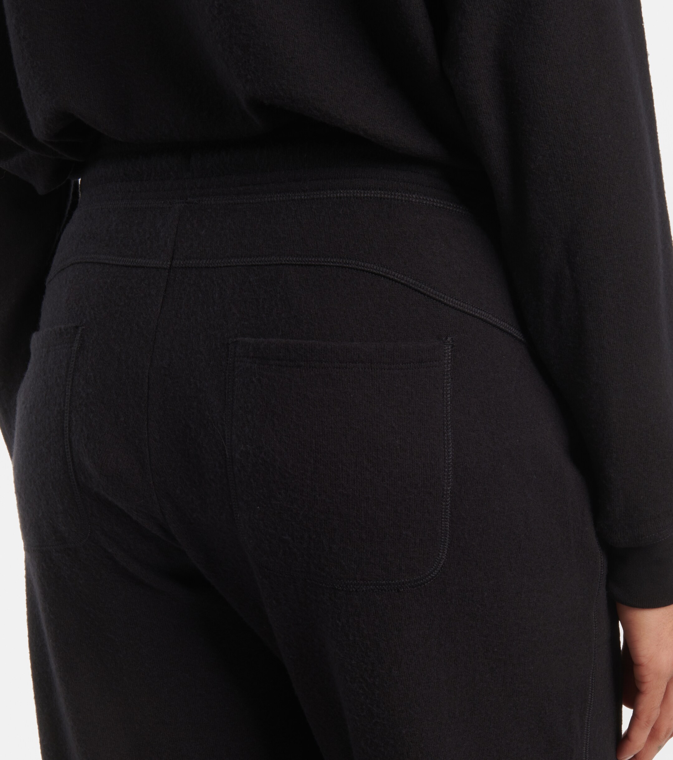 Alo Yoga Soho sweatpants thumbnail