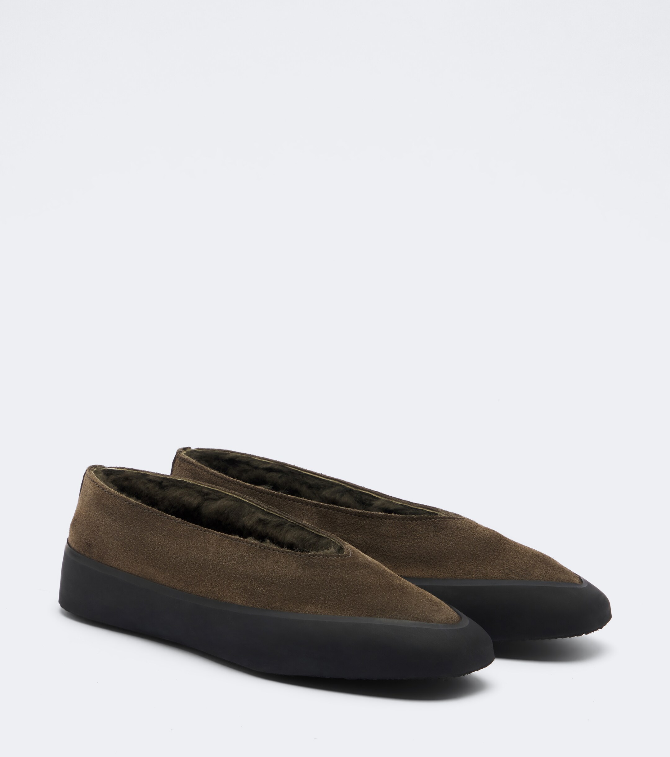 LE MONDE BERYL Le Monde Béryl Apres Ski shearling-lined suede ballet flats