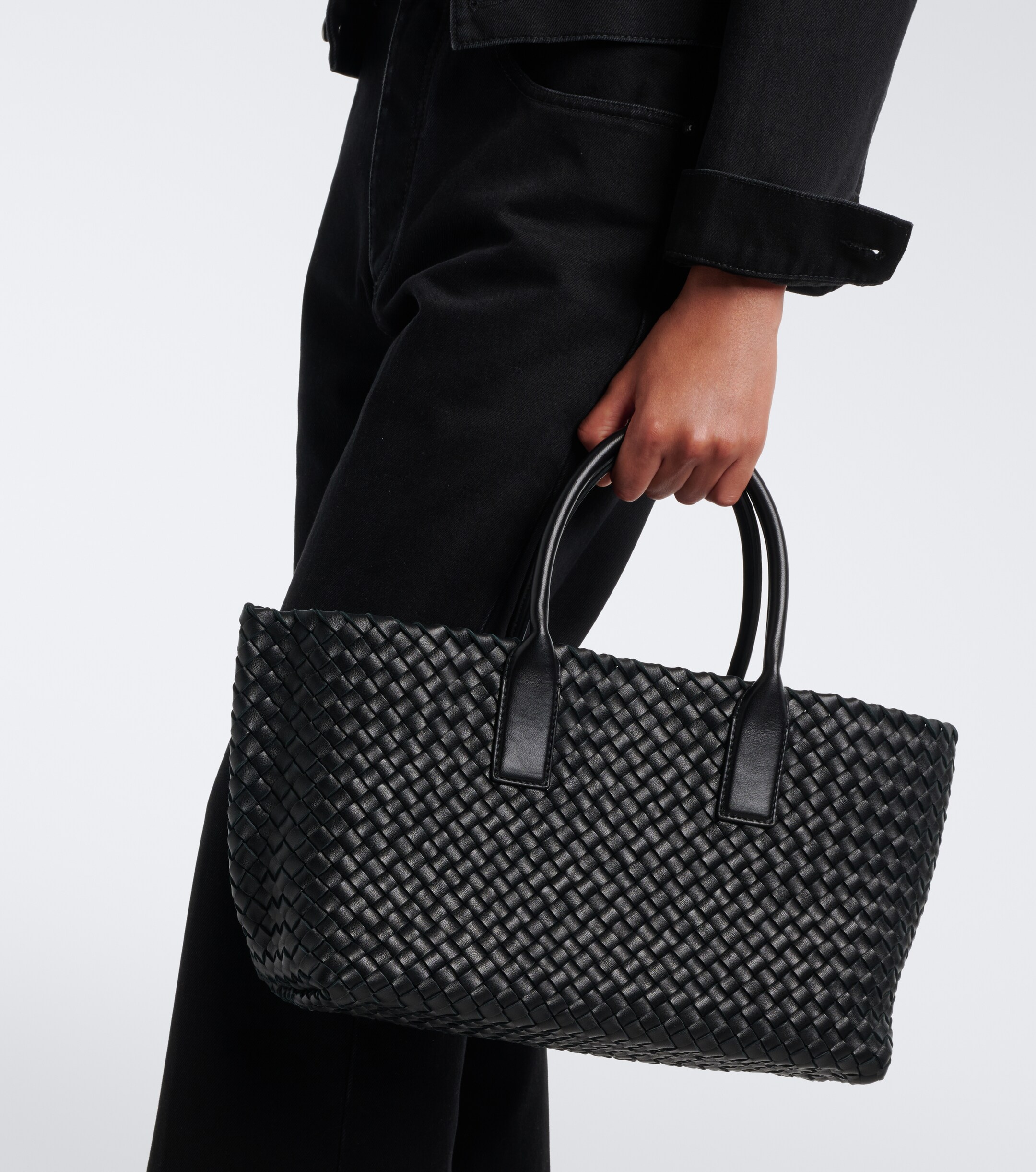 Bottega Veneta Cabat Small leather tote bag