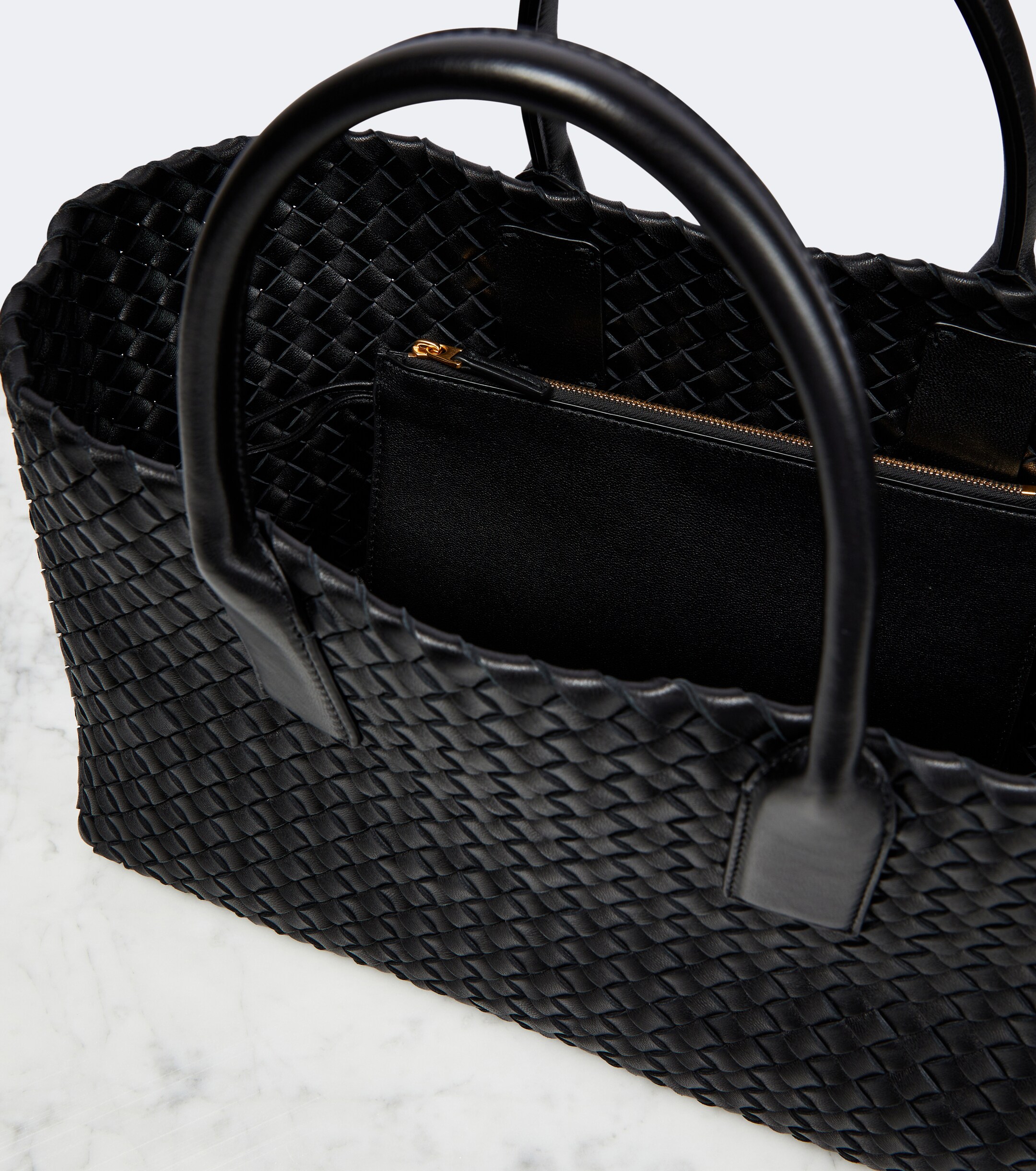 Bottega Veneta Cabat Small leather tote bag
