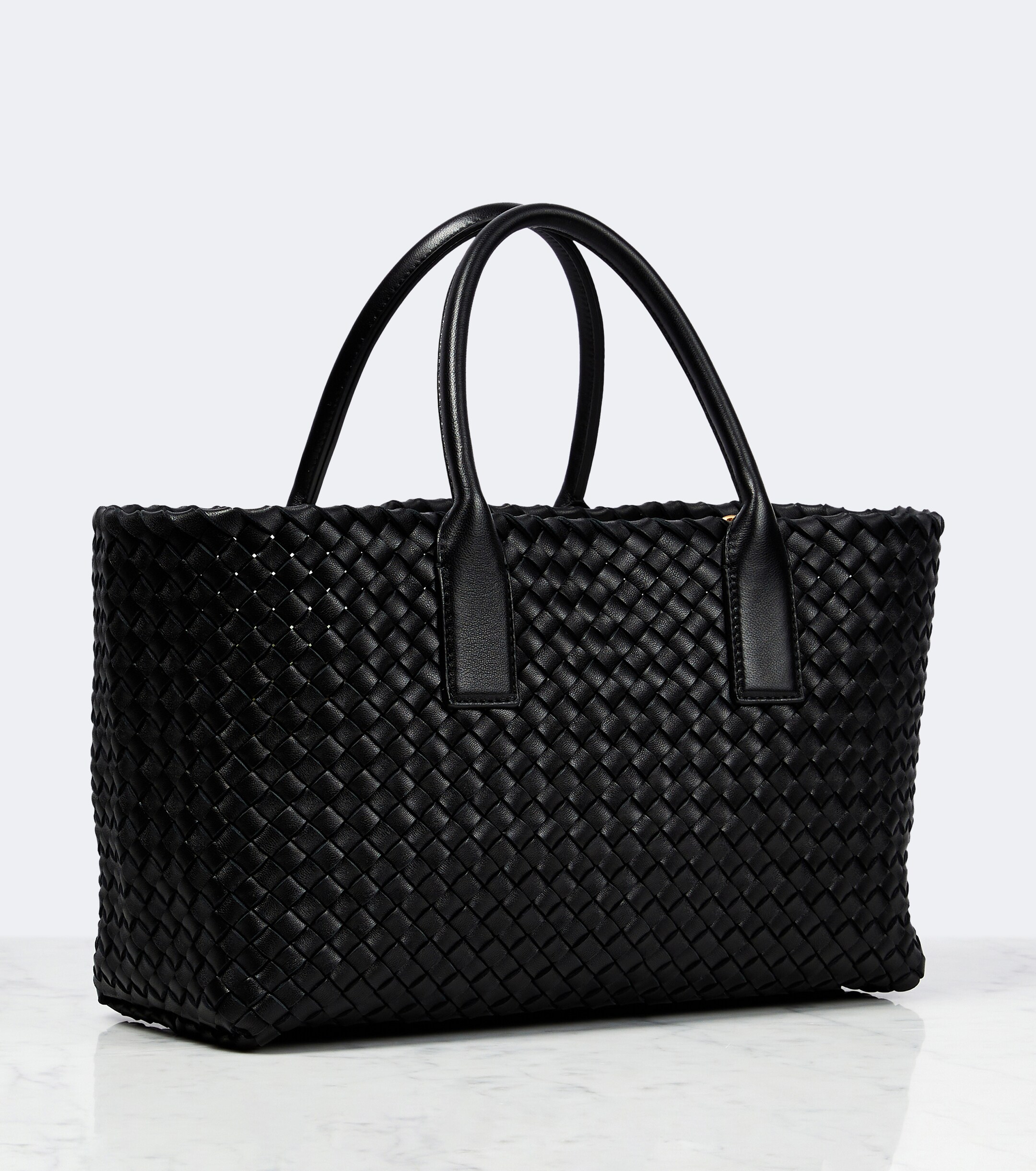 Bottega Veneta Cabat Small leather tote bag