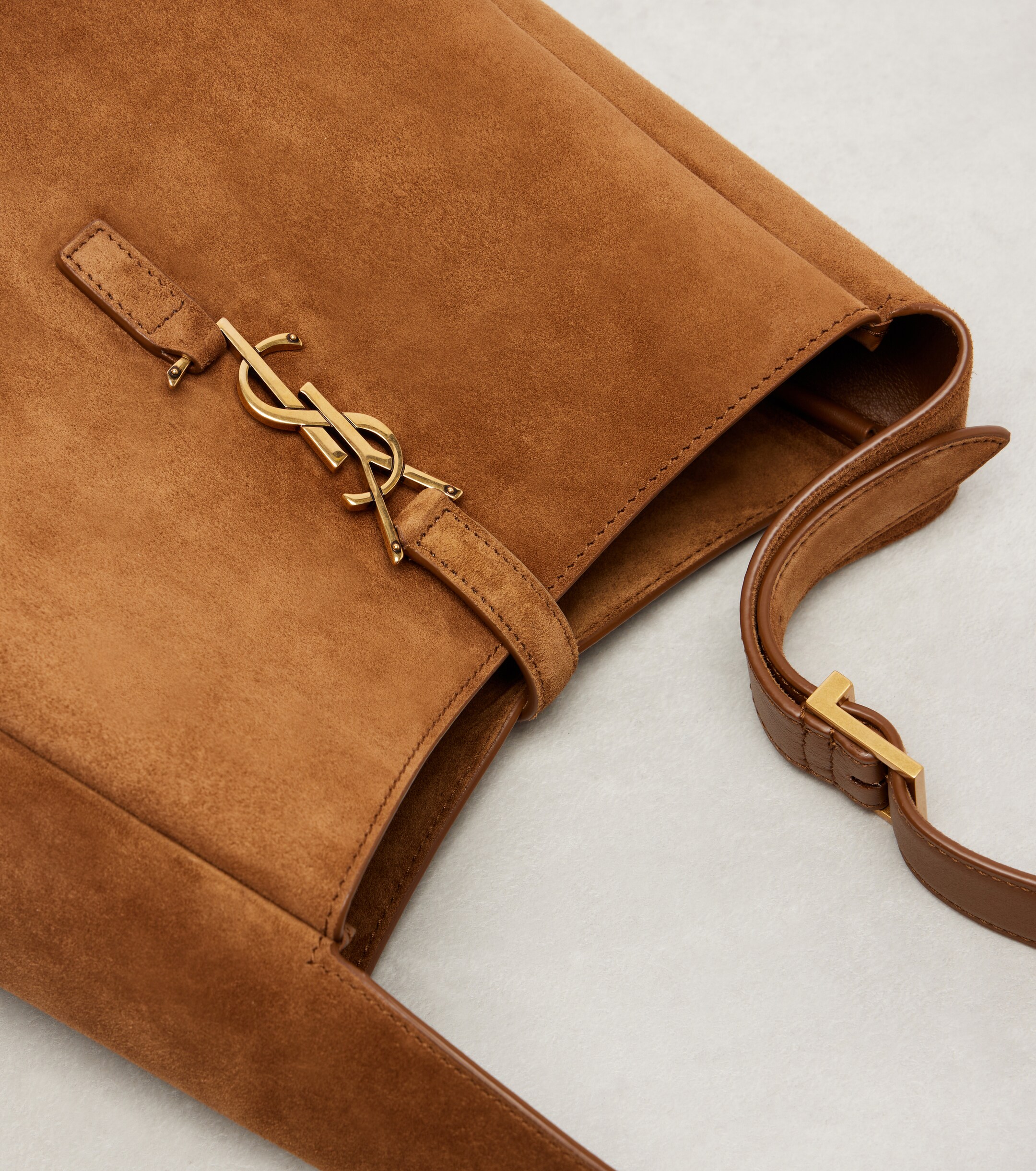Saint Laurent Le 5 à 7 Supple Small suede shoulder bag