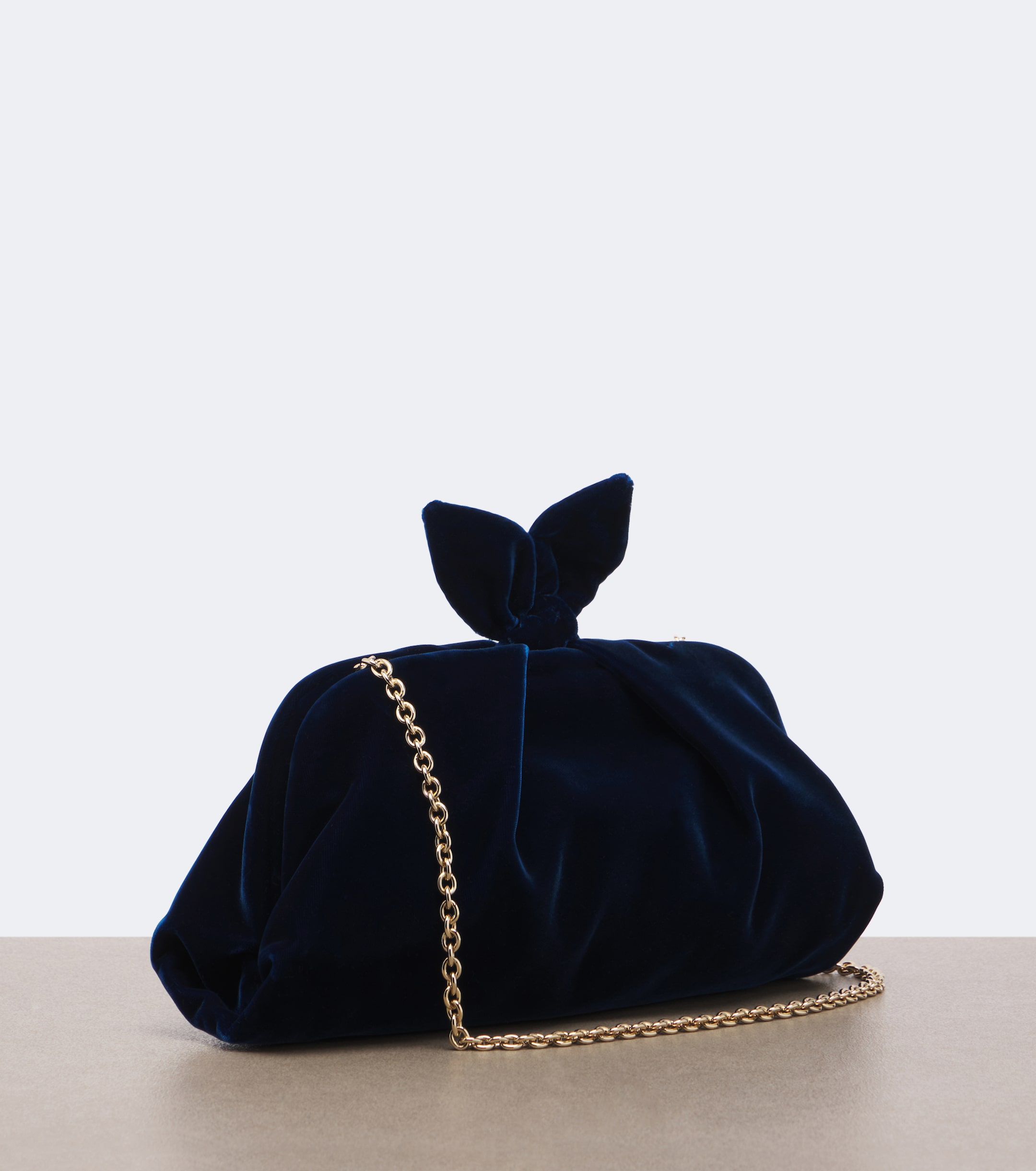 AQUAZZURA Aquazzura Bow Tie velvet clutch