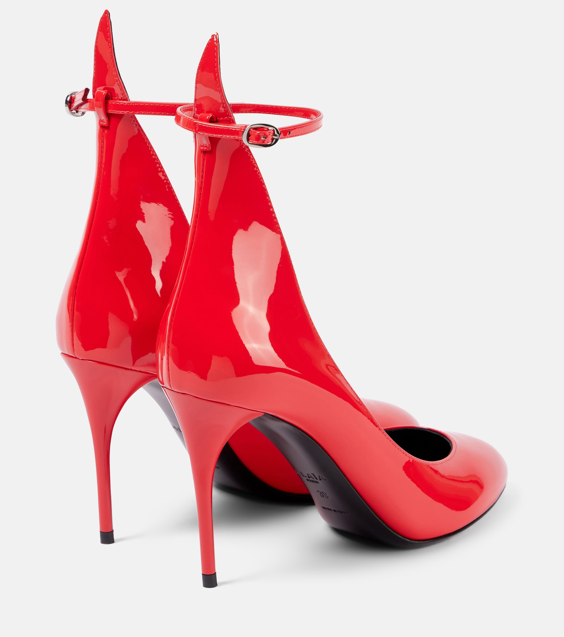 Alaïa Decollete patent leather pumps