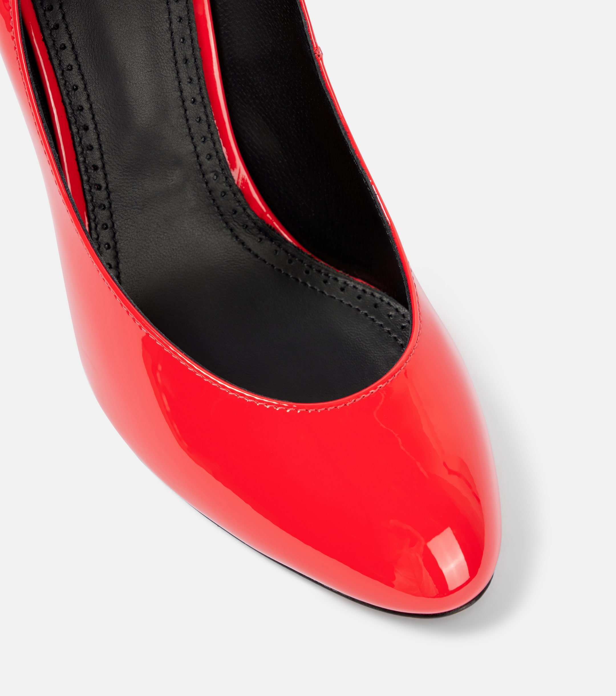 Alaïa Decollete patent leather pumps