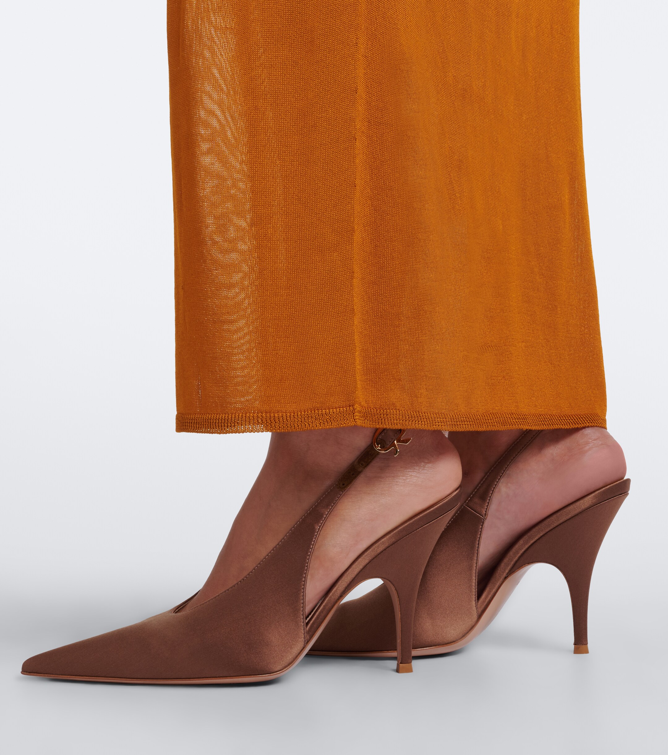 GIANVITO ROSSI Gianvito Rossi Sofia satin slingback pumps