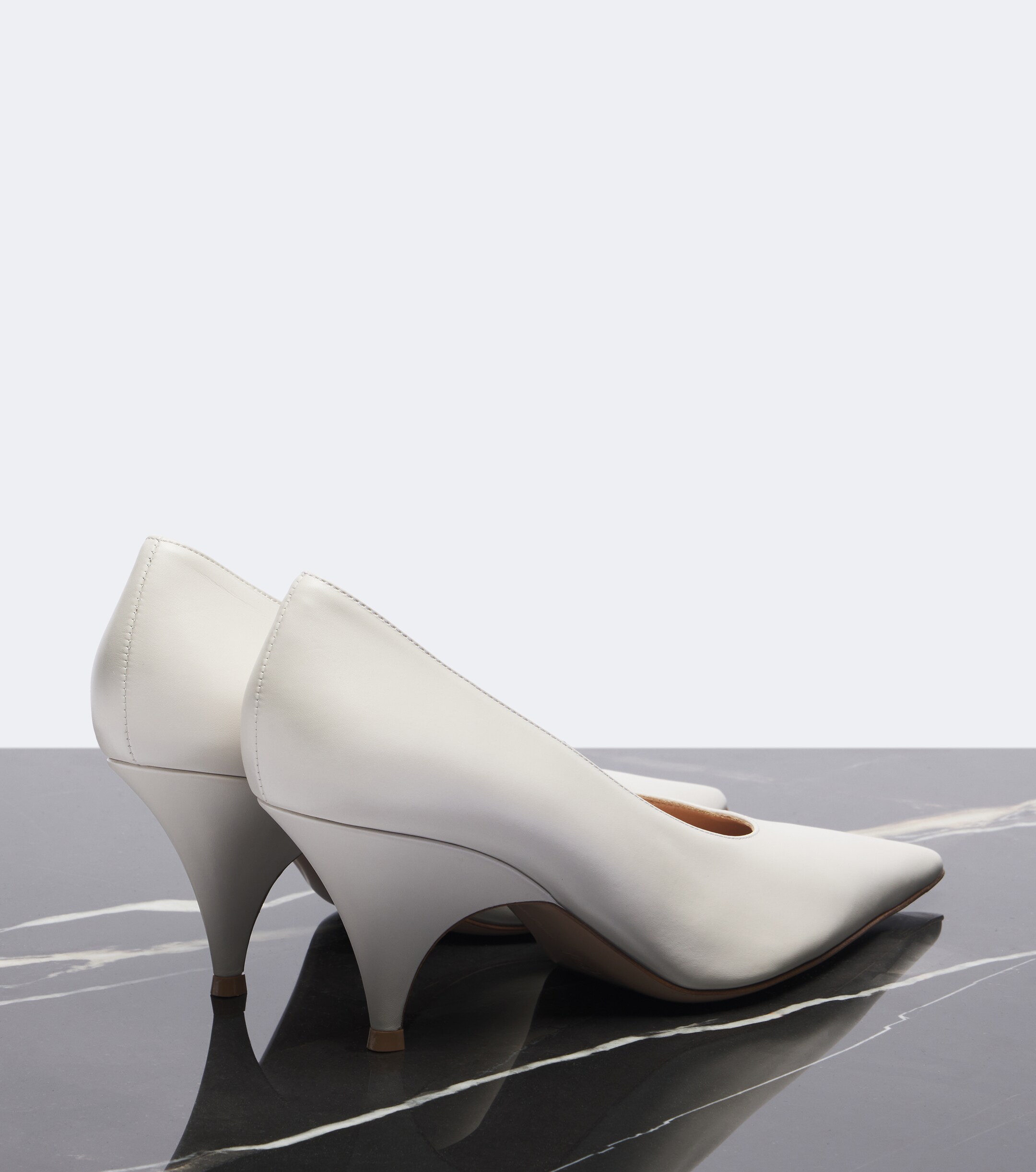 GIANVITO ROSSI Gianvito Rossi Sofia leather pumps
