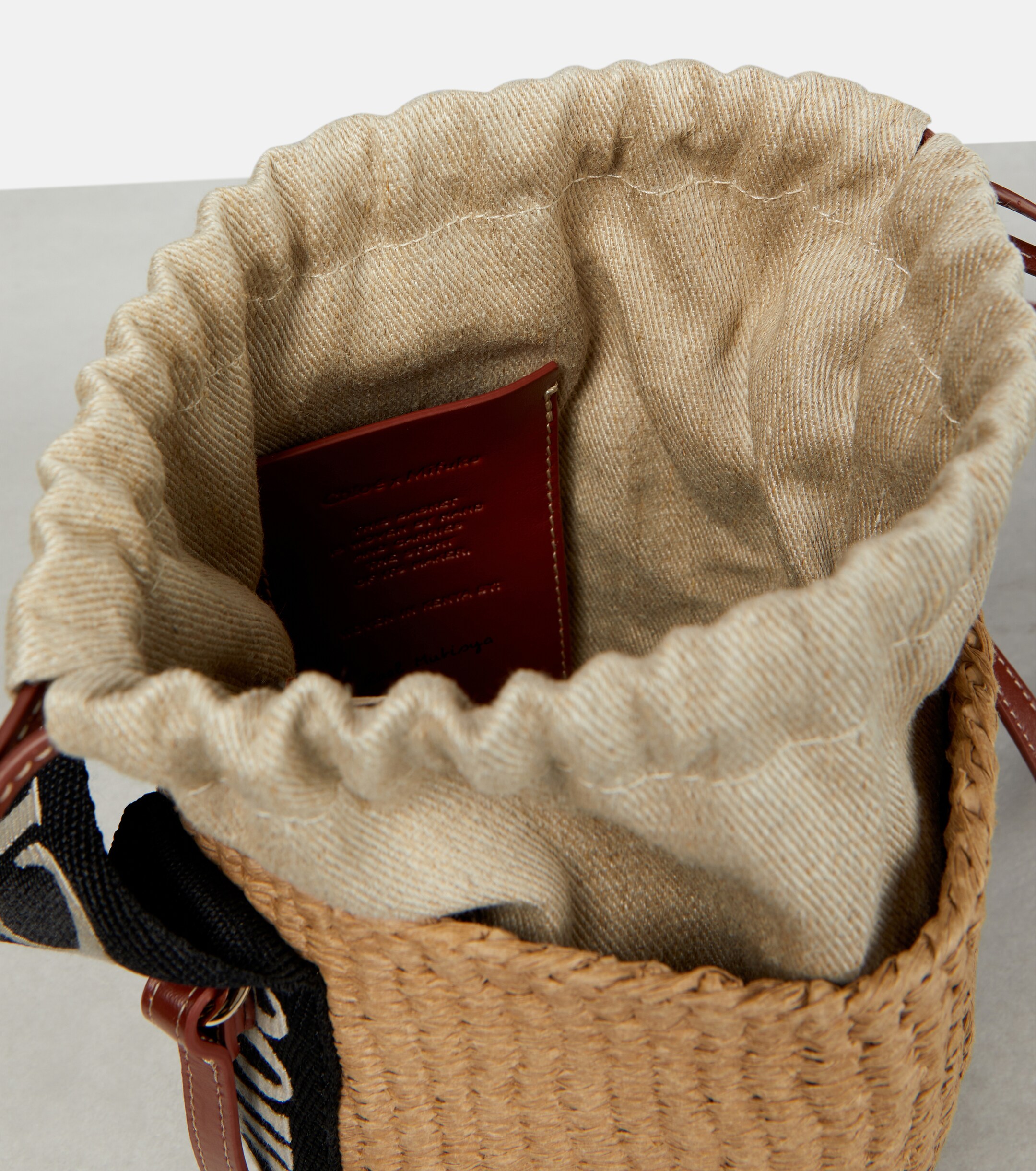 Chloé Woody Mini leather-trimmed bucket bag