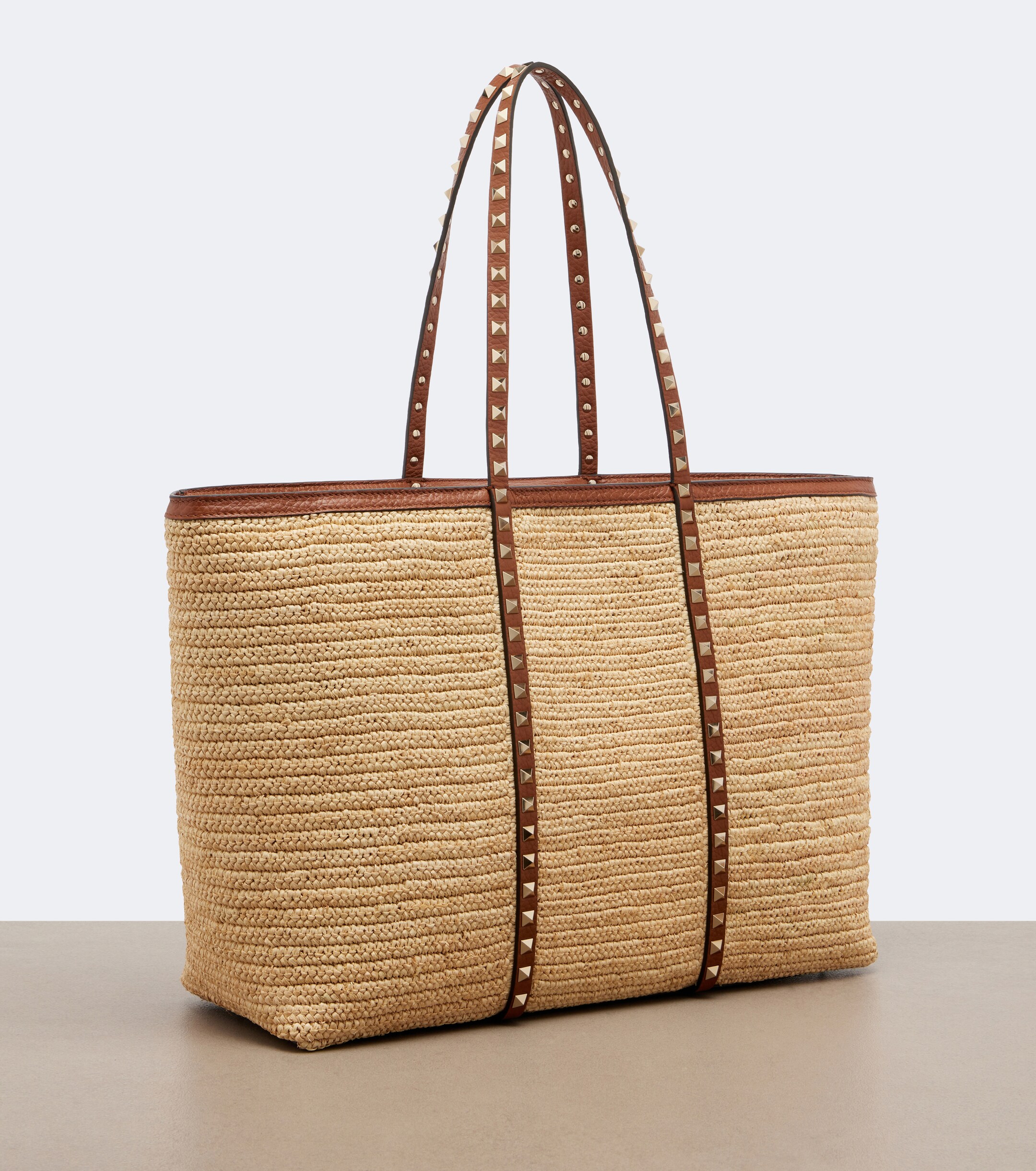 Valentino Garavani Rockstud Large raffia tote bag thumbnail