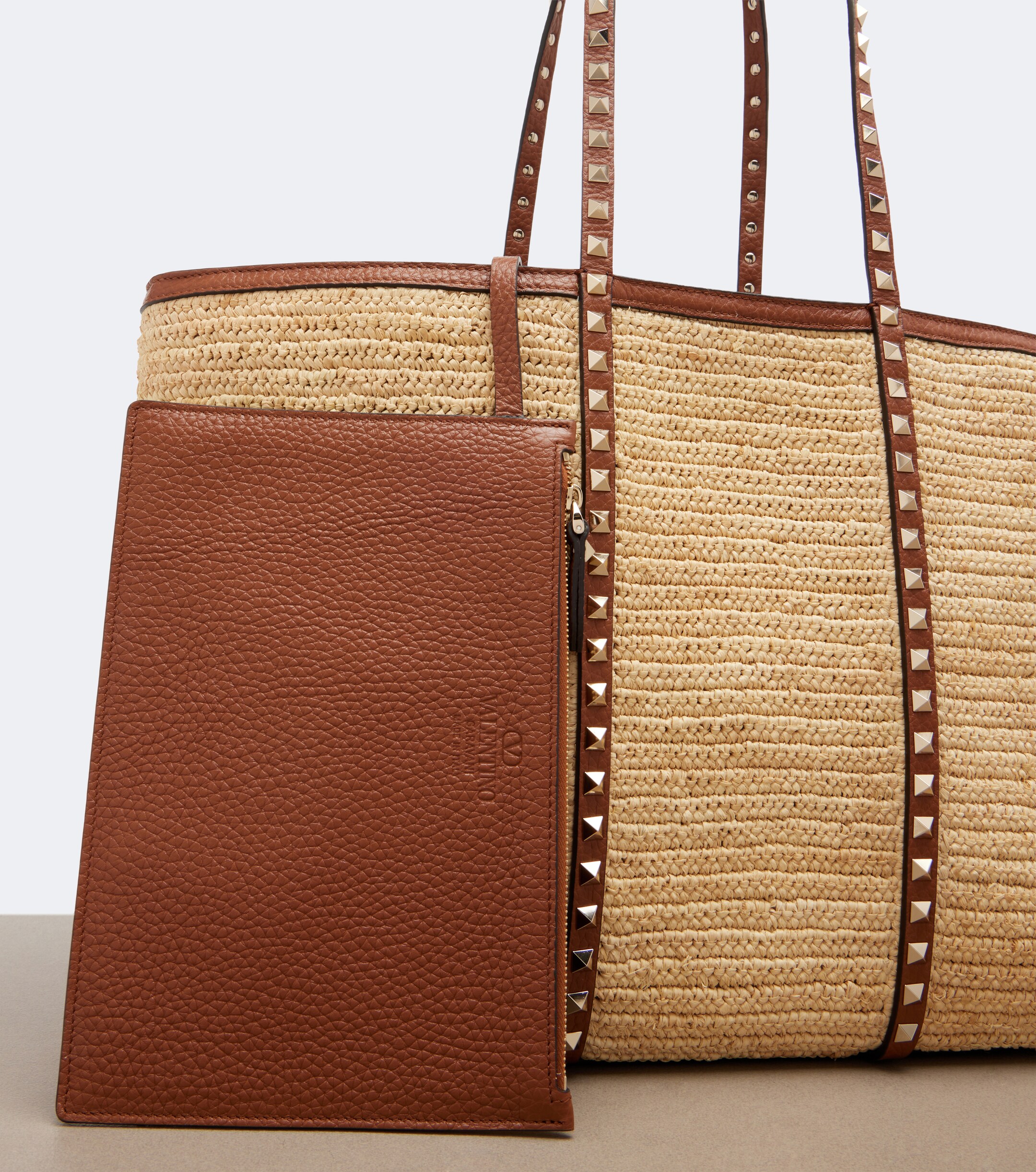 Valentino Garavani Rockstud Large raffia tote bag thumbnail