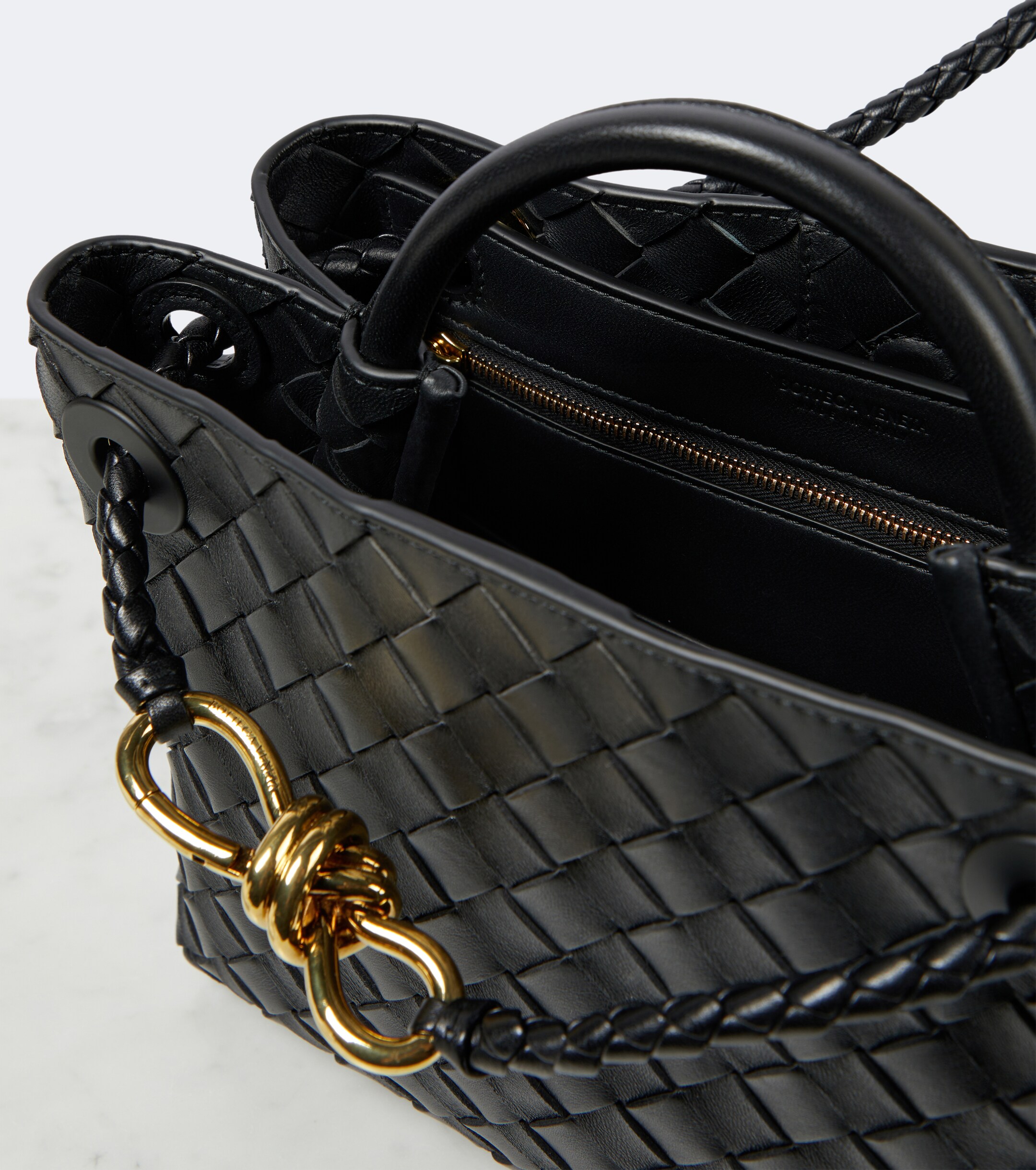Bottega Veneta Andiamo Small leather tote bag