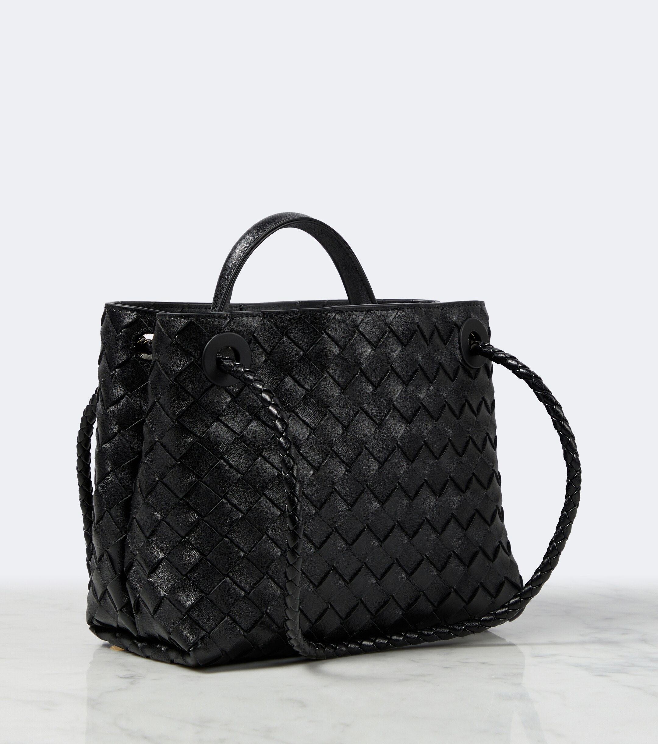 Bottega Veneta Andiamo Small leather tote bag