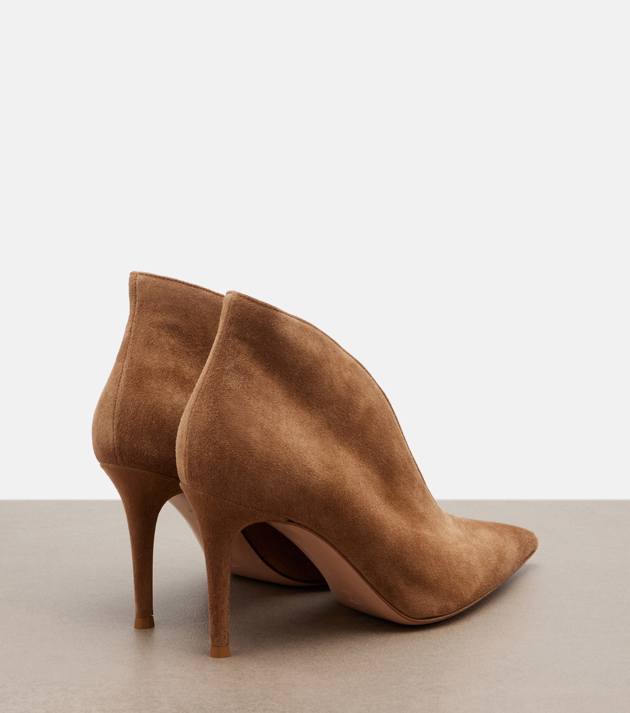 GIANVITO ROSSI Vania suede pumps thumbnail