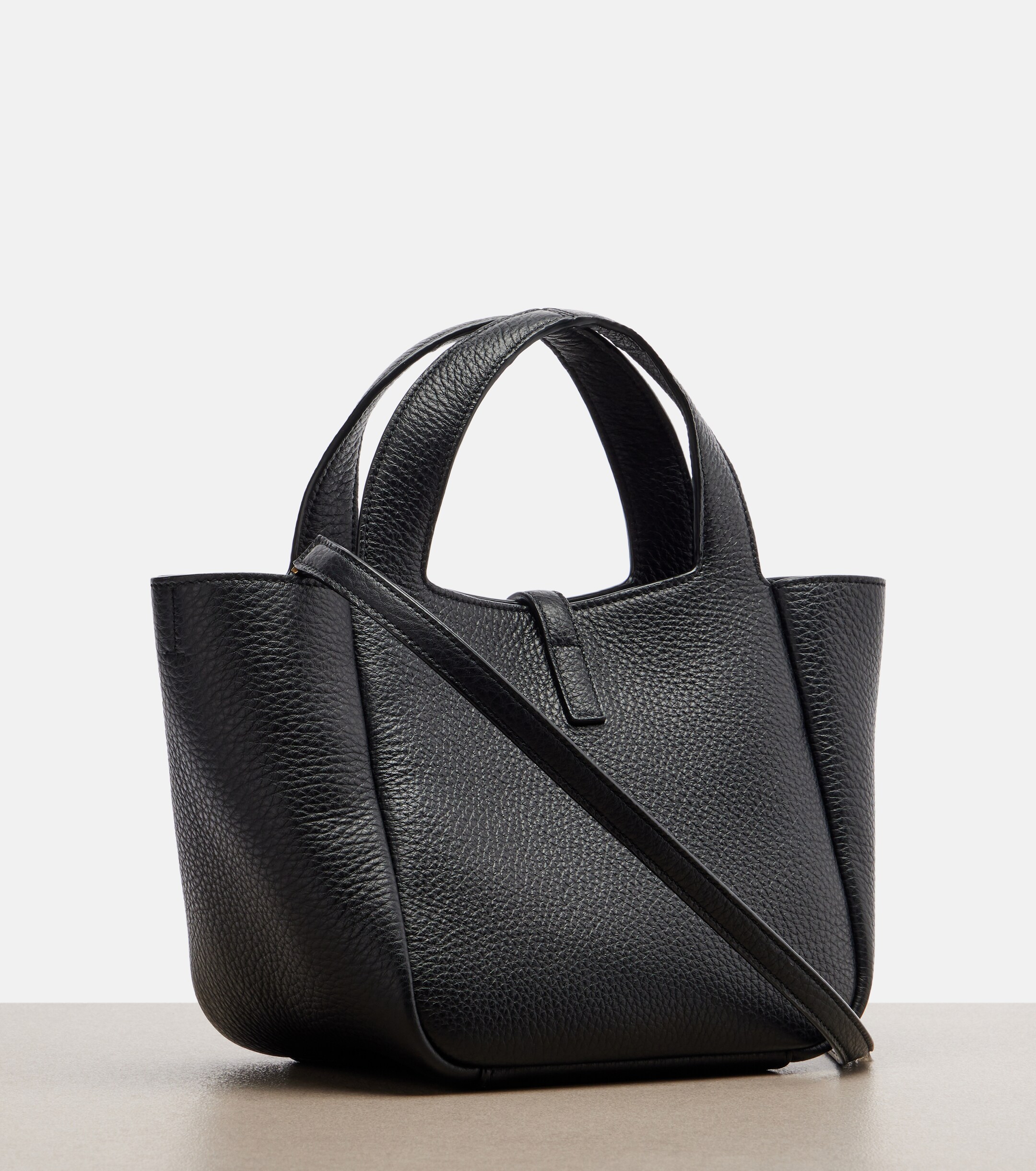 Saint Laurent Le 5 à 7 Bea Baby leather top-handle bag