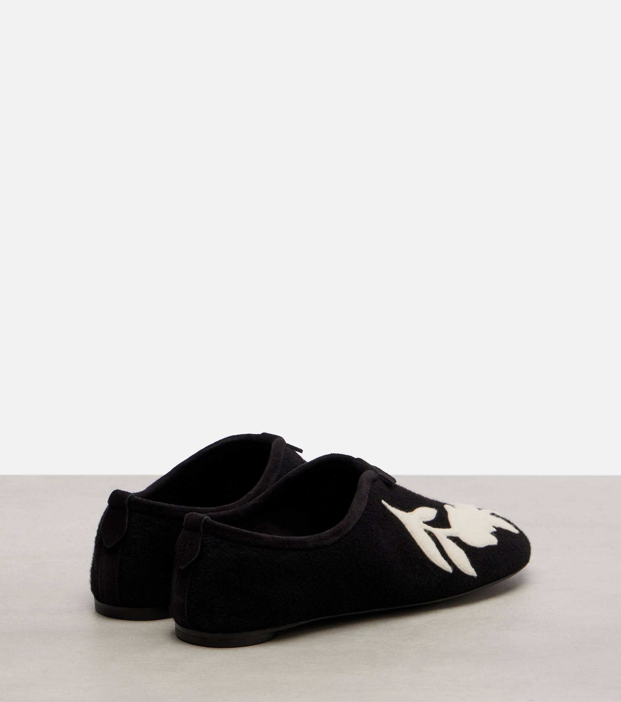 Loro Piana Floaty embroidered flats thumbnail