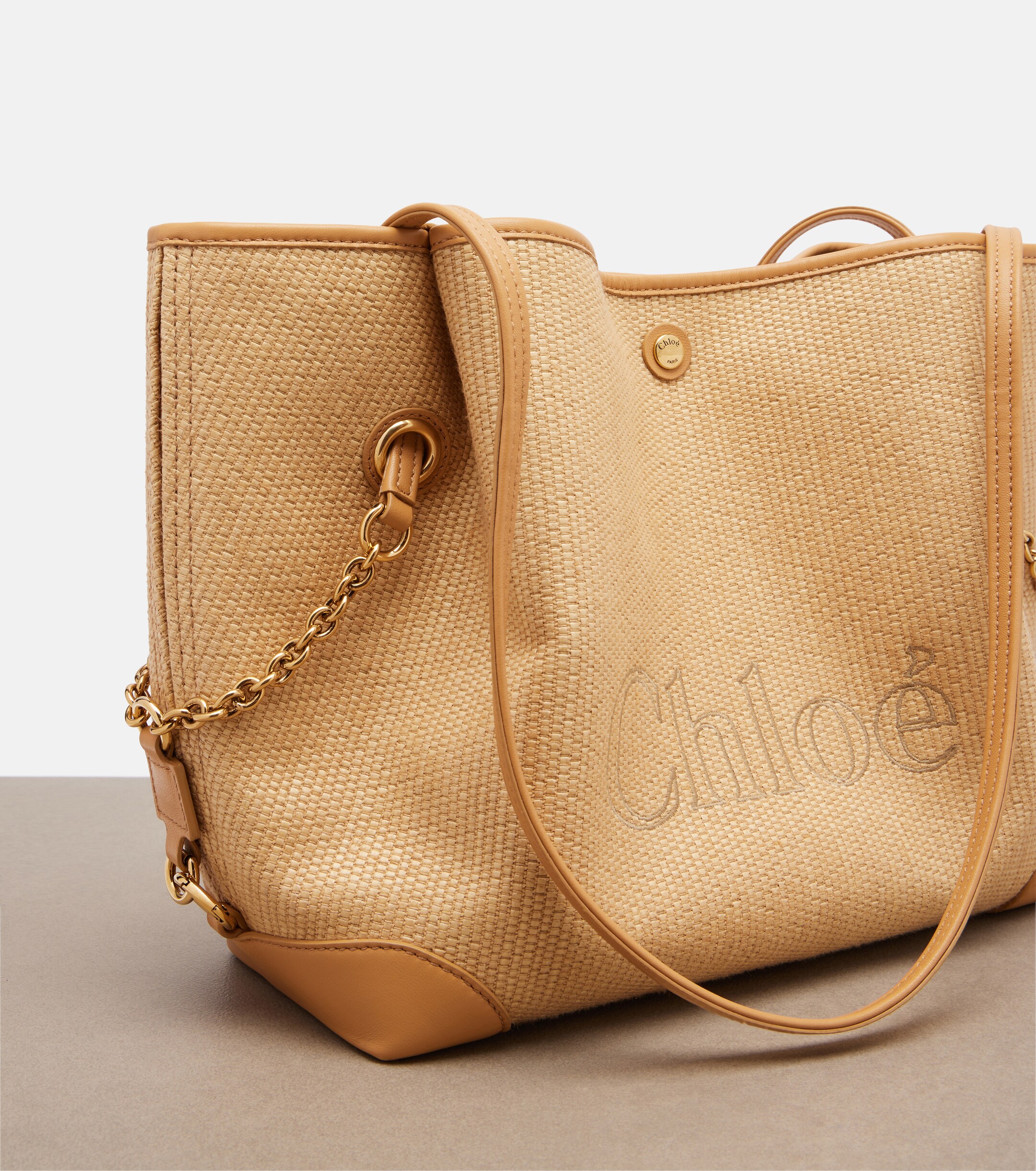 Chloé Chloé Clover Medium raffia-effect tote bag
