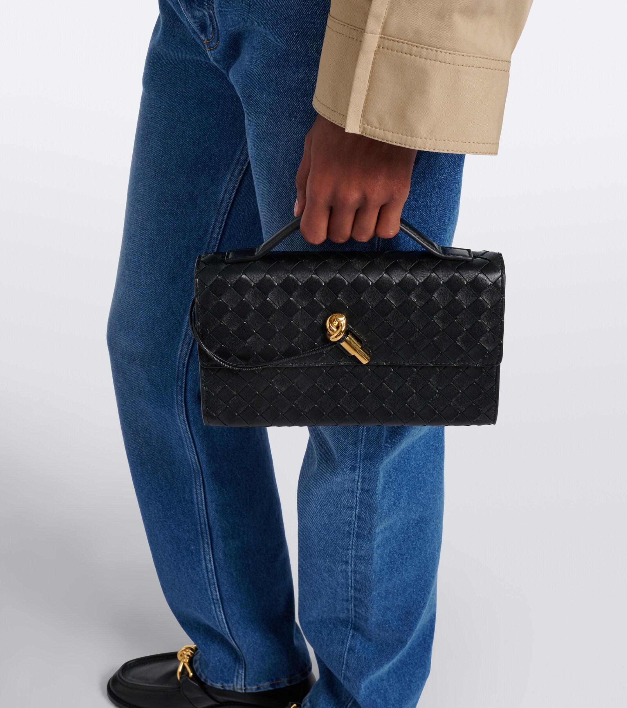 Bottega Veneta Andiamo Small Intrecciato leather clutch