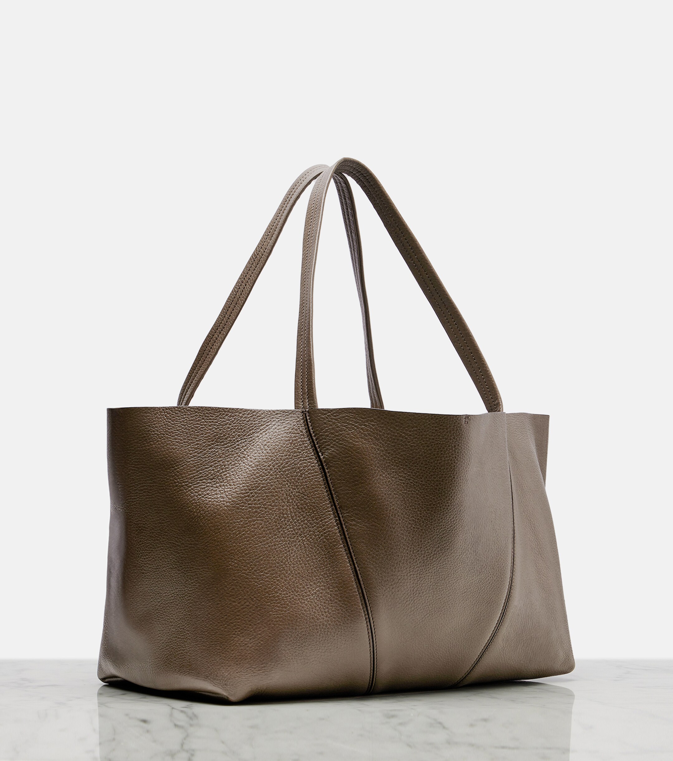 Chloé Chloé Spin Medium leather tote bag