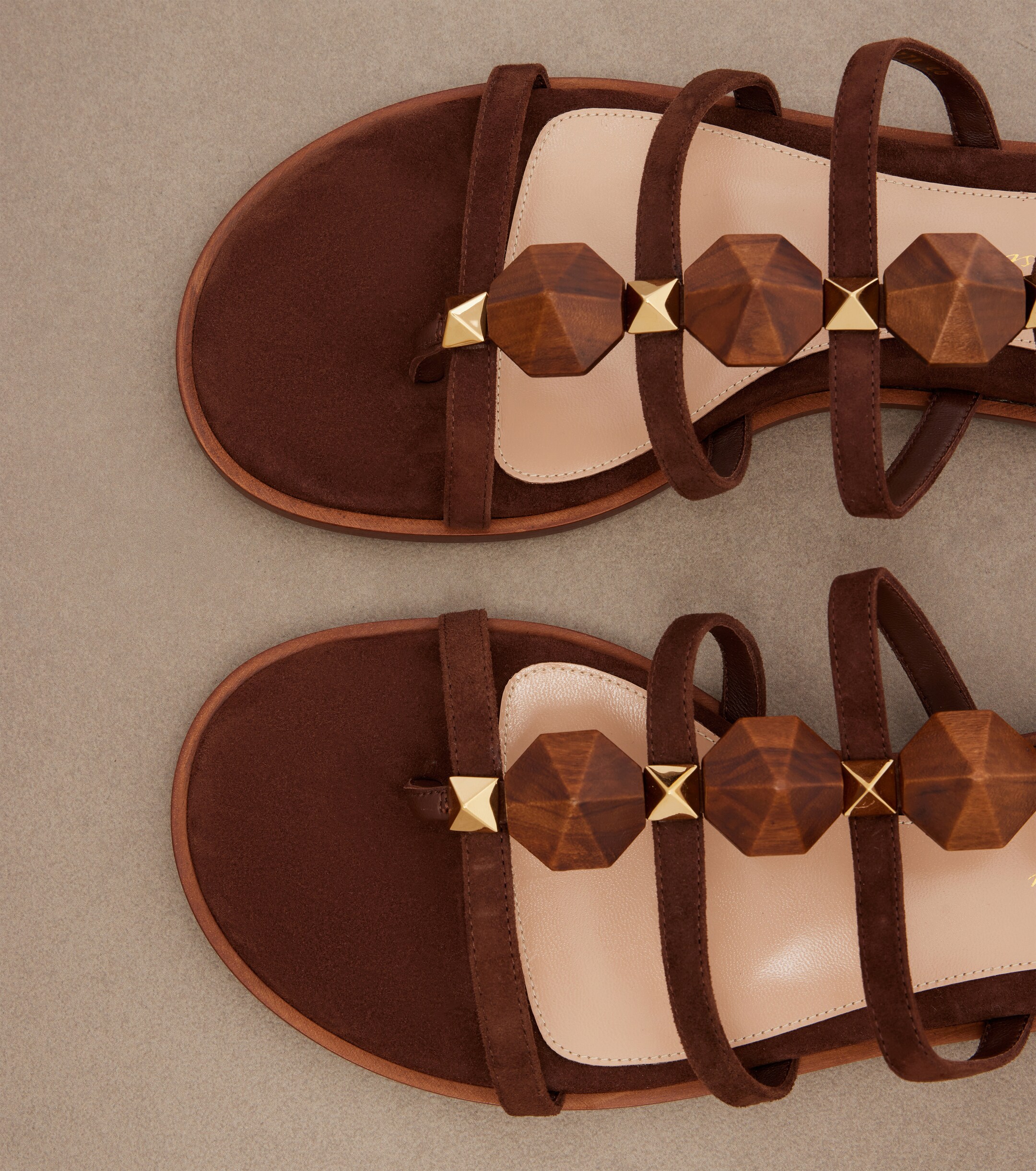 GIANVITO ROSSI Gianvito Rossi Studded suede thong sandals