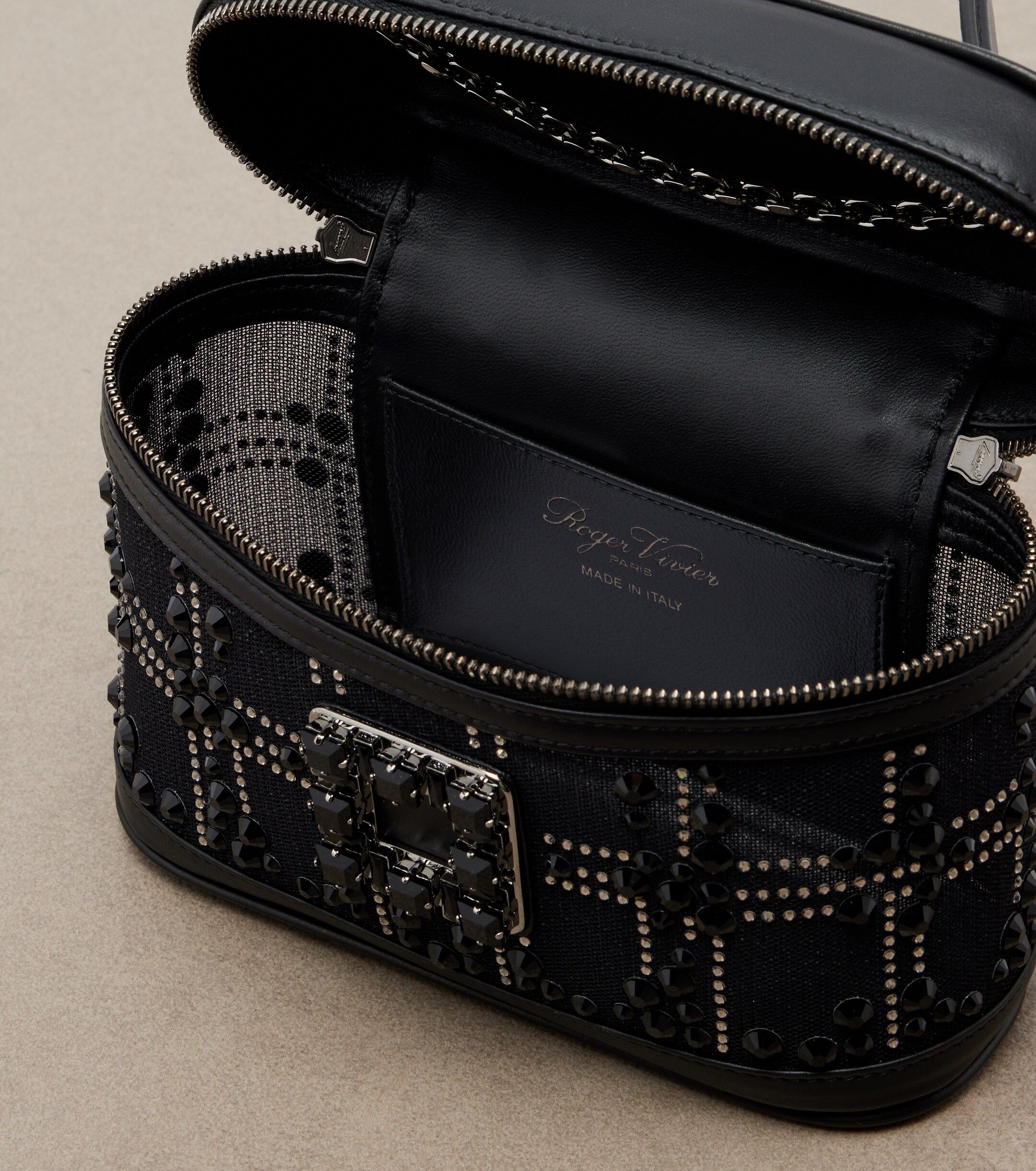 ROGER VIVIER Très Vivier Micro crystal-embellished vanity bag