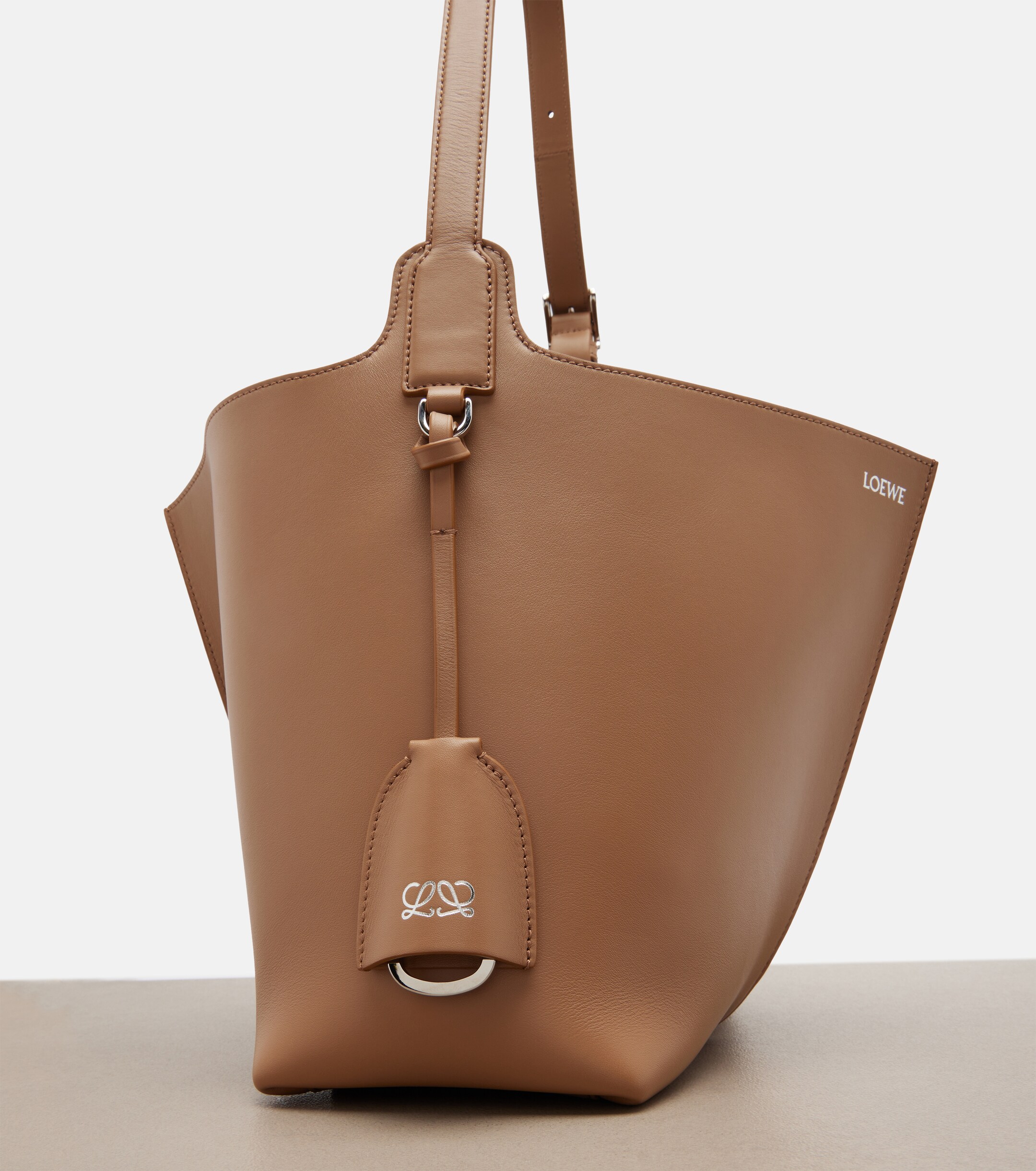 Loewe Bilbao Medium leather bucket bag