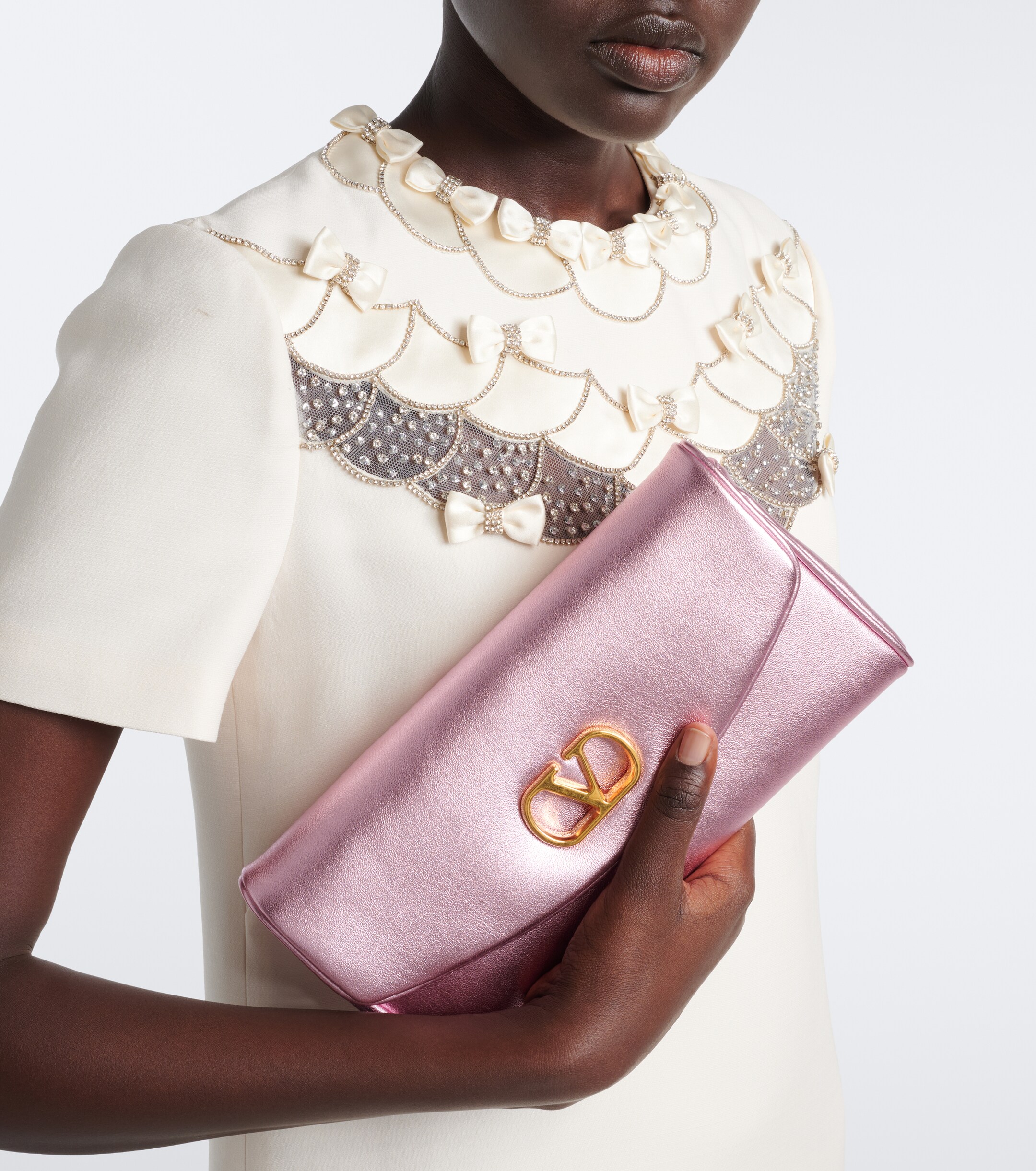 Valentino Garavani DeVain Small metallic leather shoulder bag thumbnail
