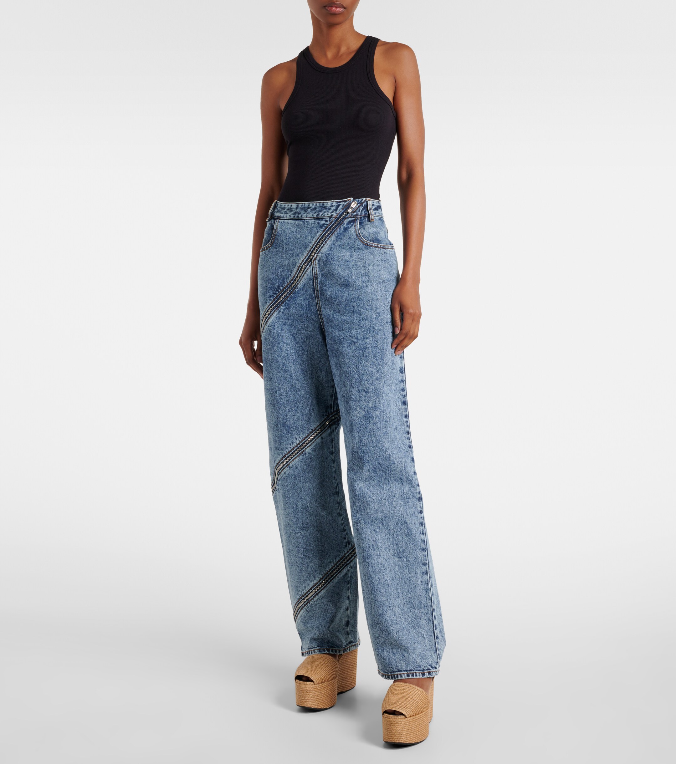 Alaïa Straw wedge sandals thumbnail