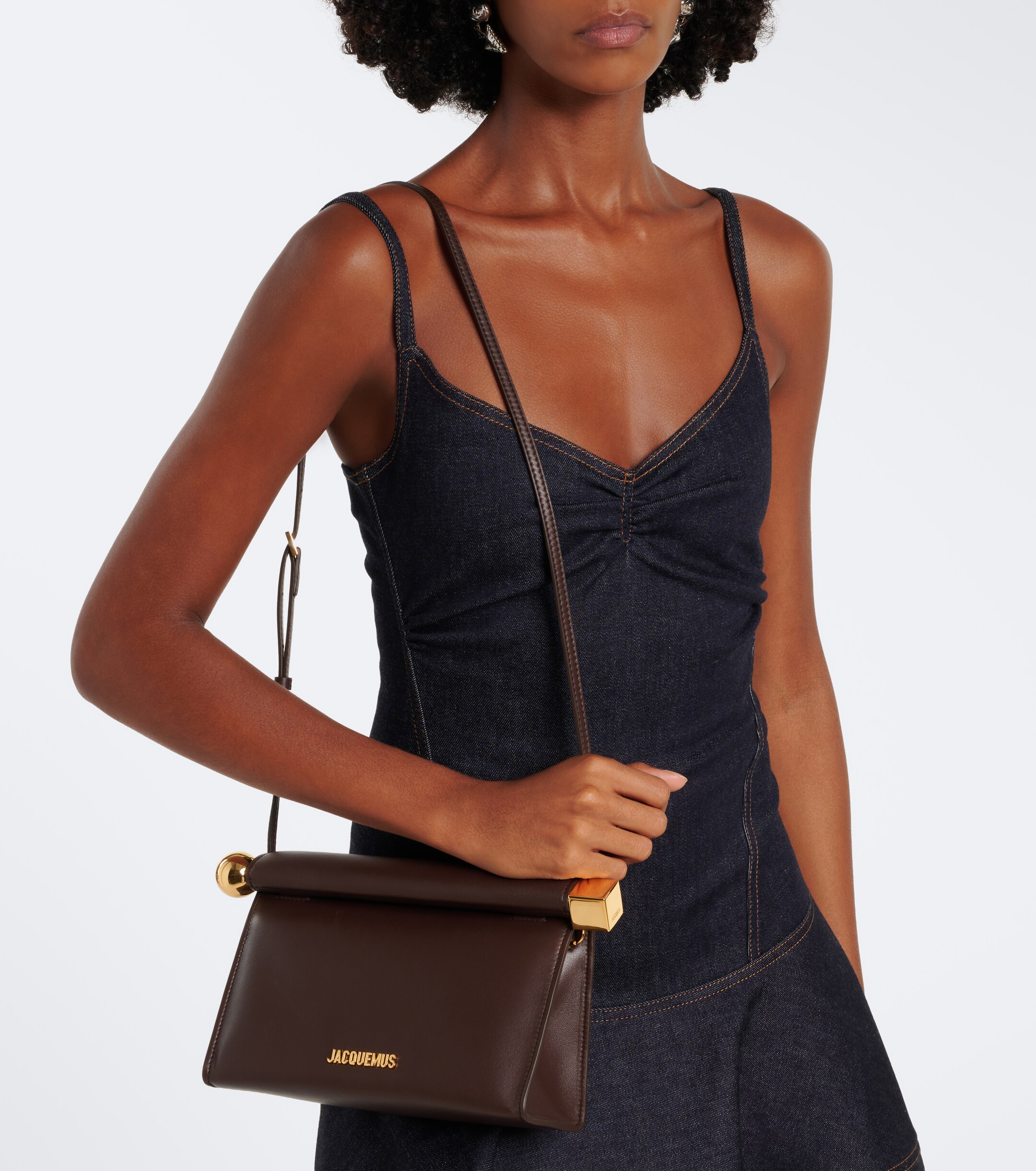 Jacquemus Rond Carré Small leather clutch