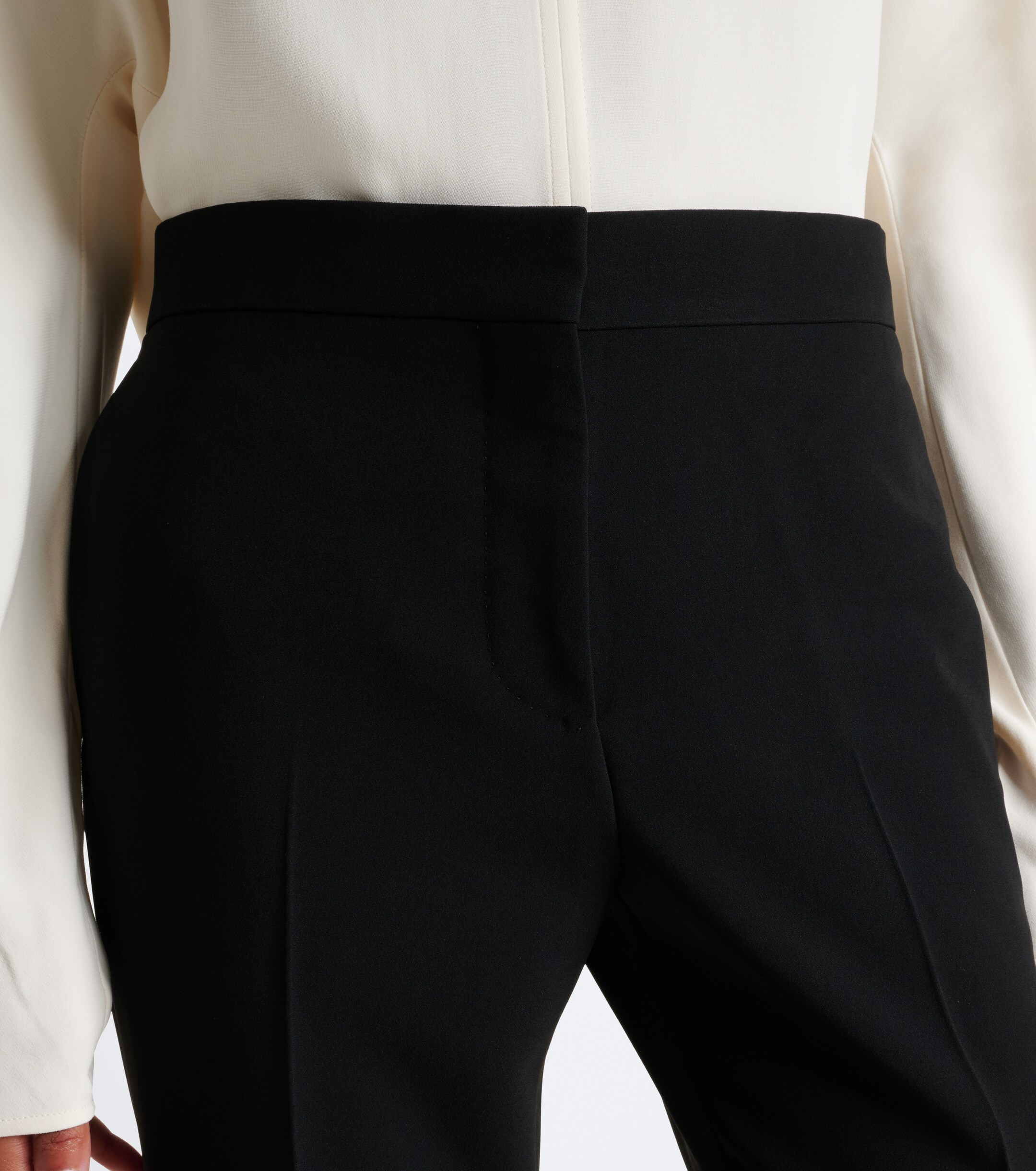 Fforme Fforme Lang crêpe slim pants