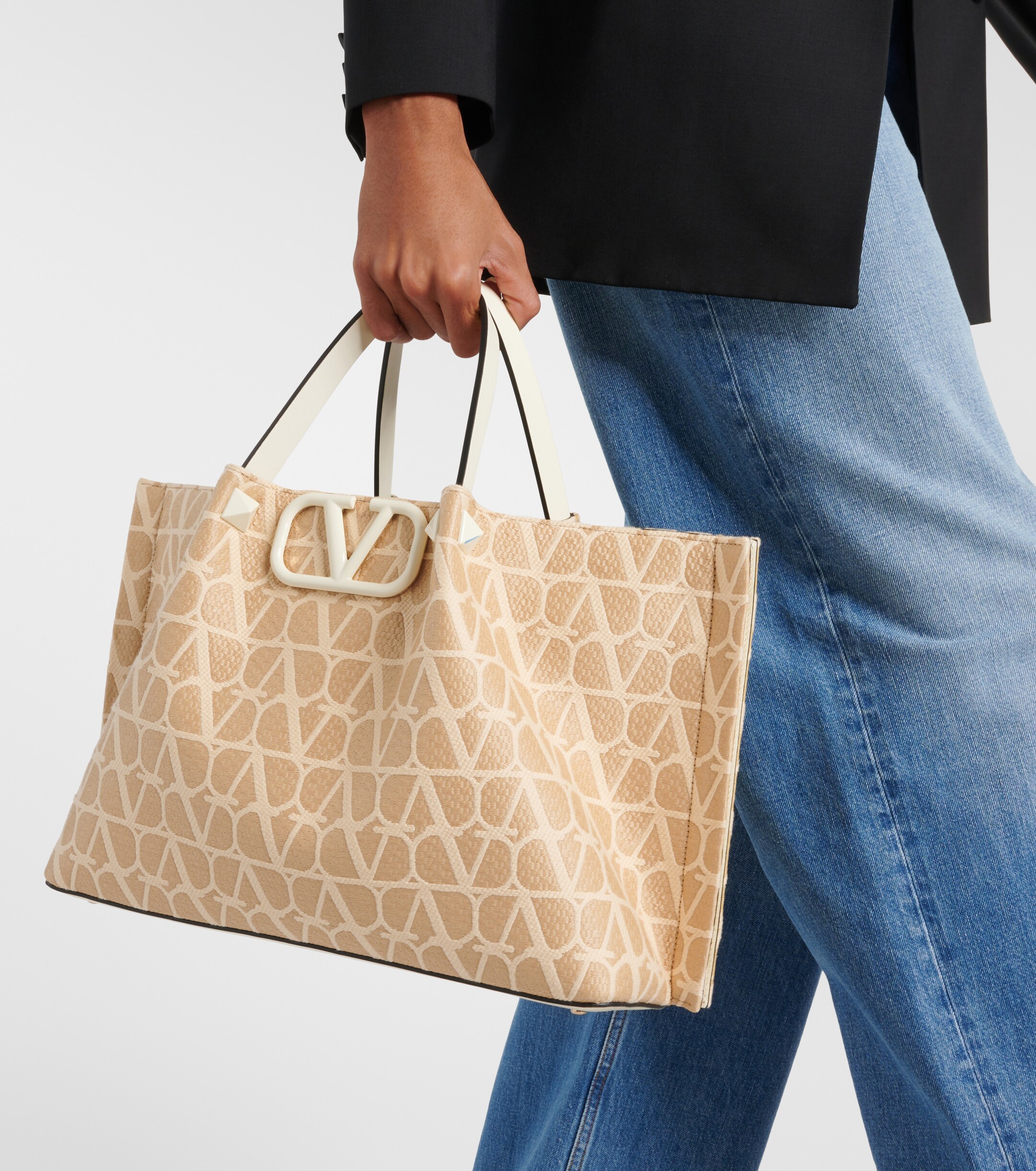 Valentino Garavani VLogo Signature Toile Iconographe tote bag thumbnail