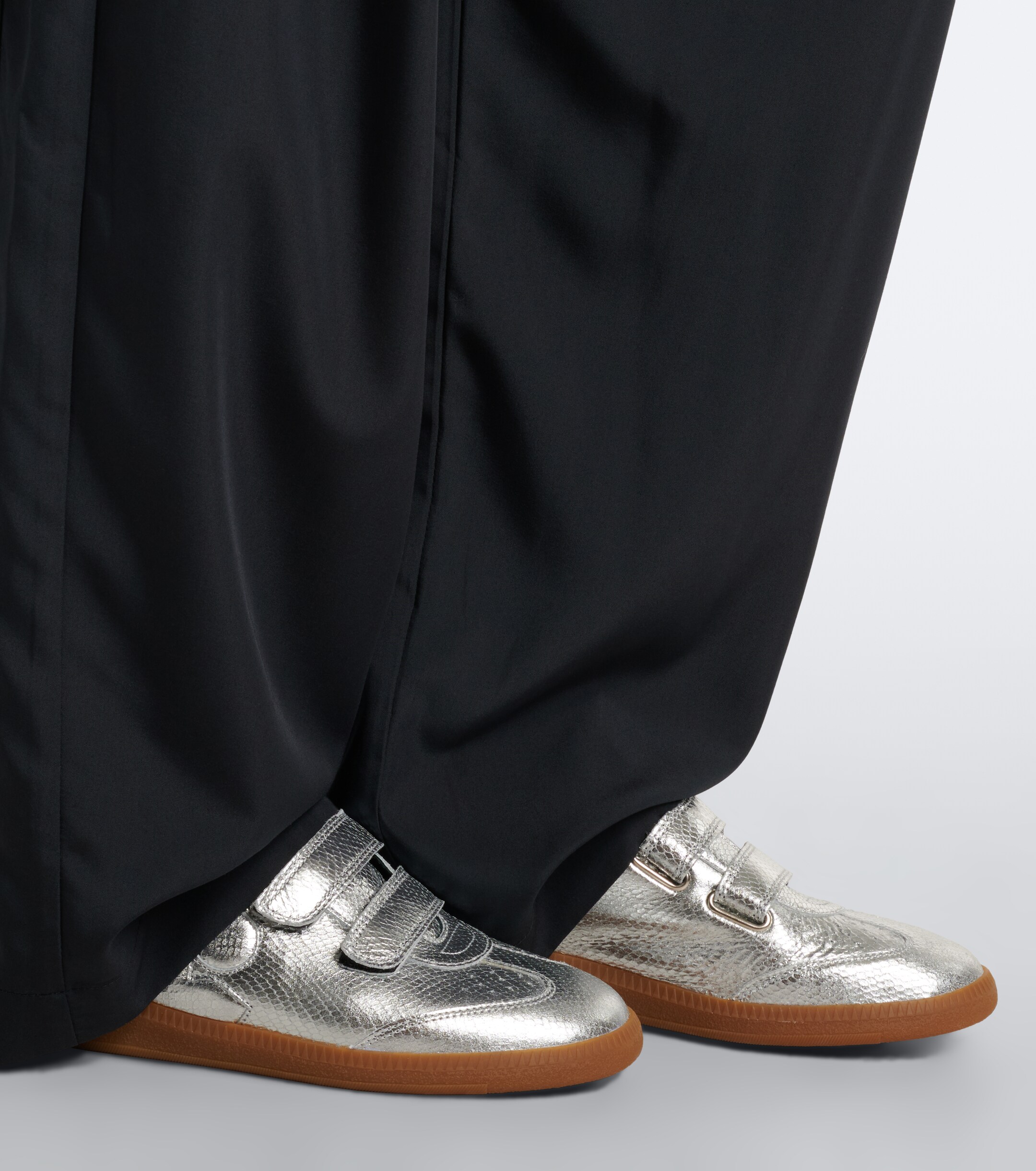 Isabel Marant Isabel Marant Beth metallic leather sneakers